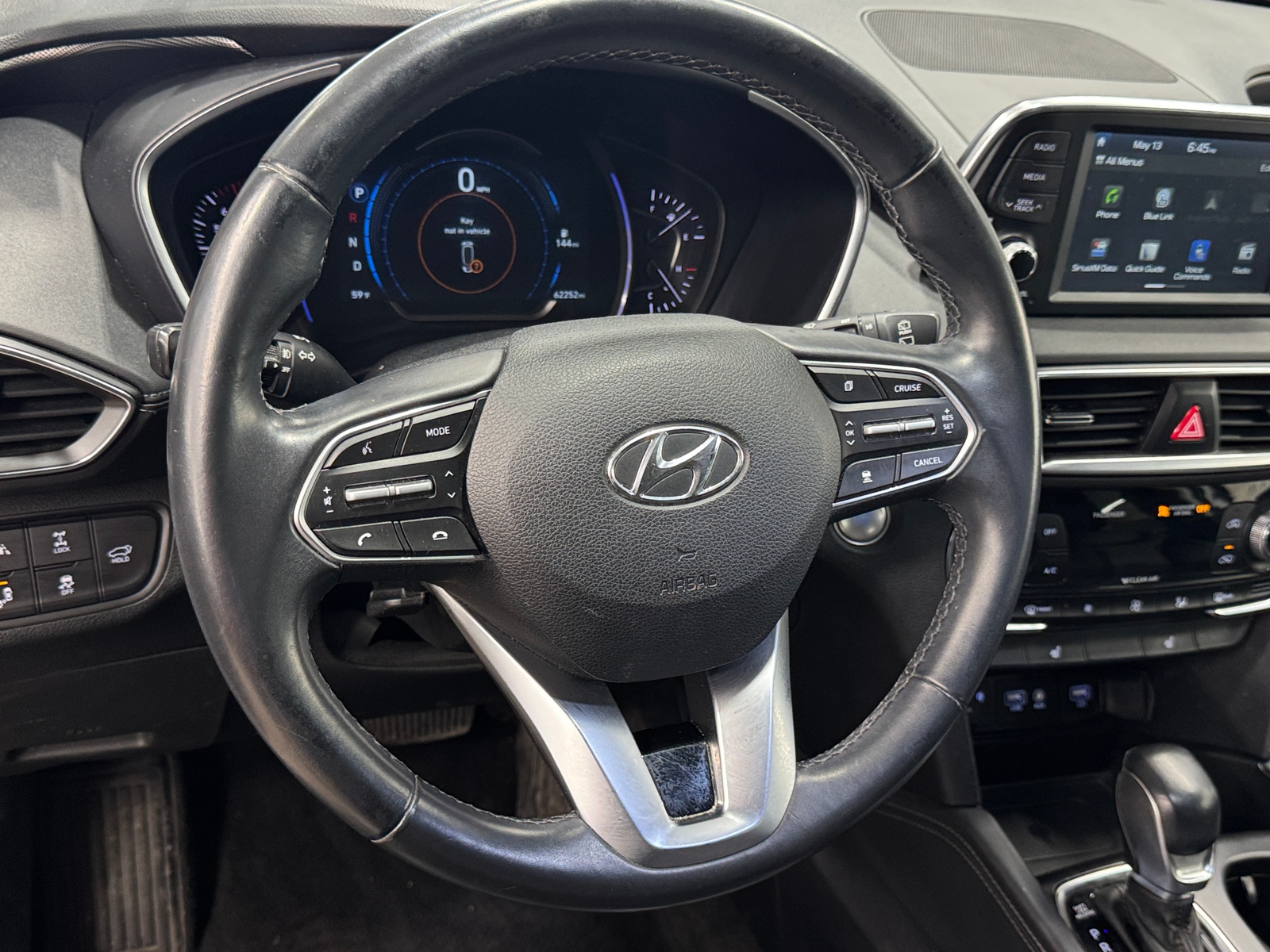 Thumbnail: 2020 Hyundai Santa Fe - 4