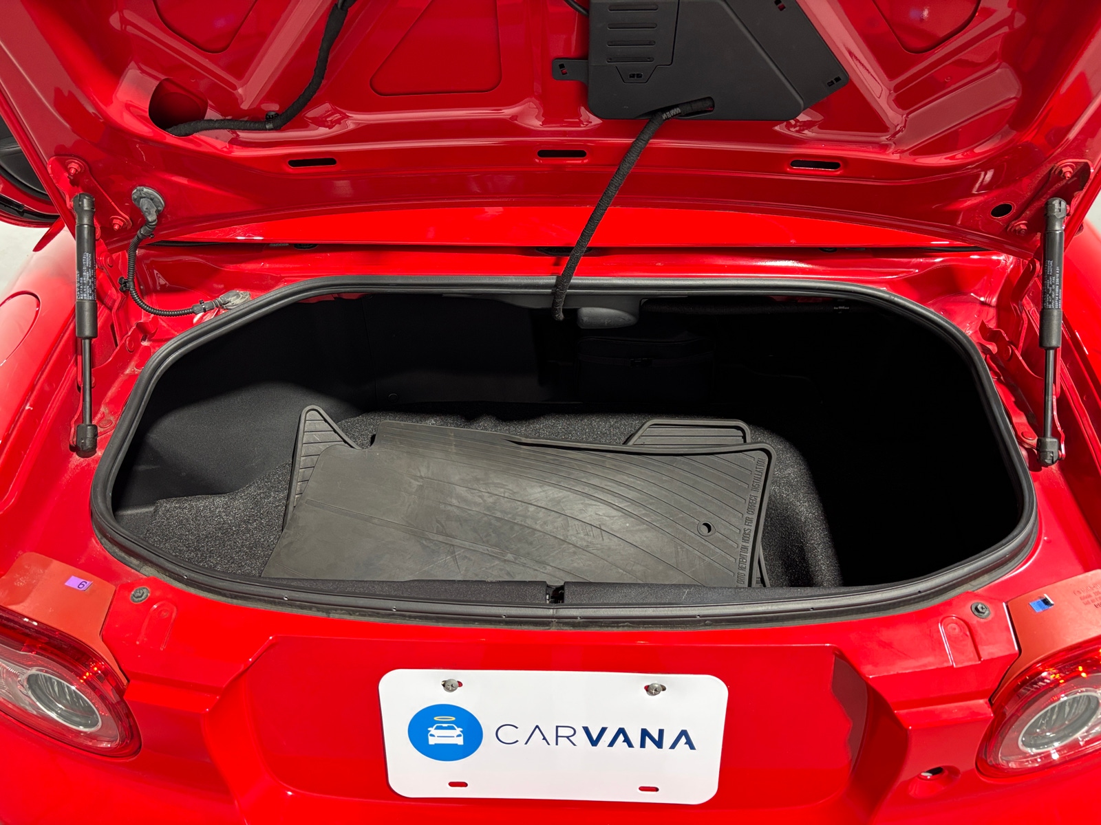 Thumbnail: 2011 Mazda MX-5 Miata - 5