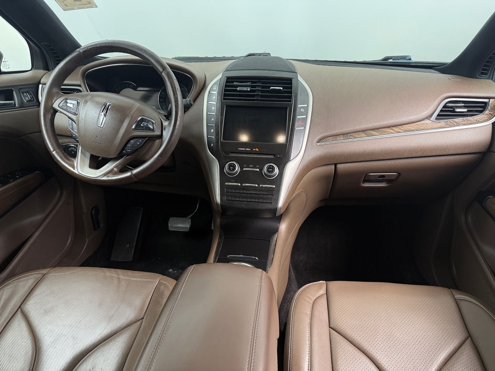 Thumbnail: 2017 Lincoln MKC - 2