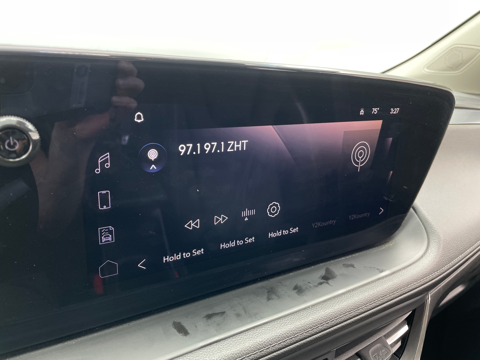 Thumbnail: 2025 Buick Encore GX - 3