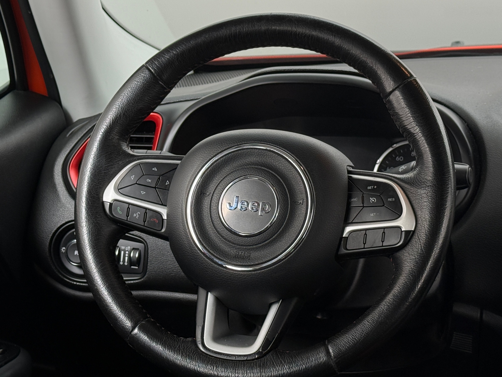 Thumbnail: 2016 Jeep Renegade - 5