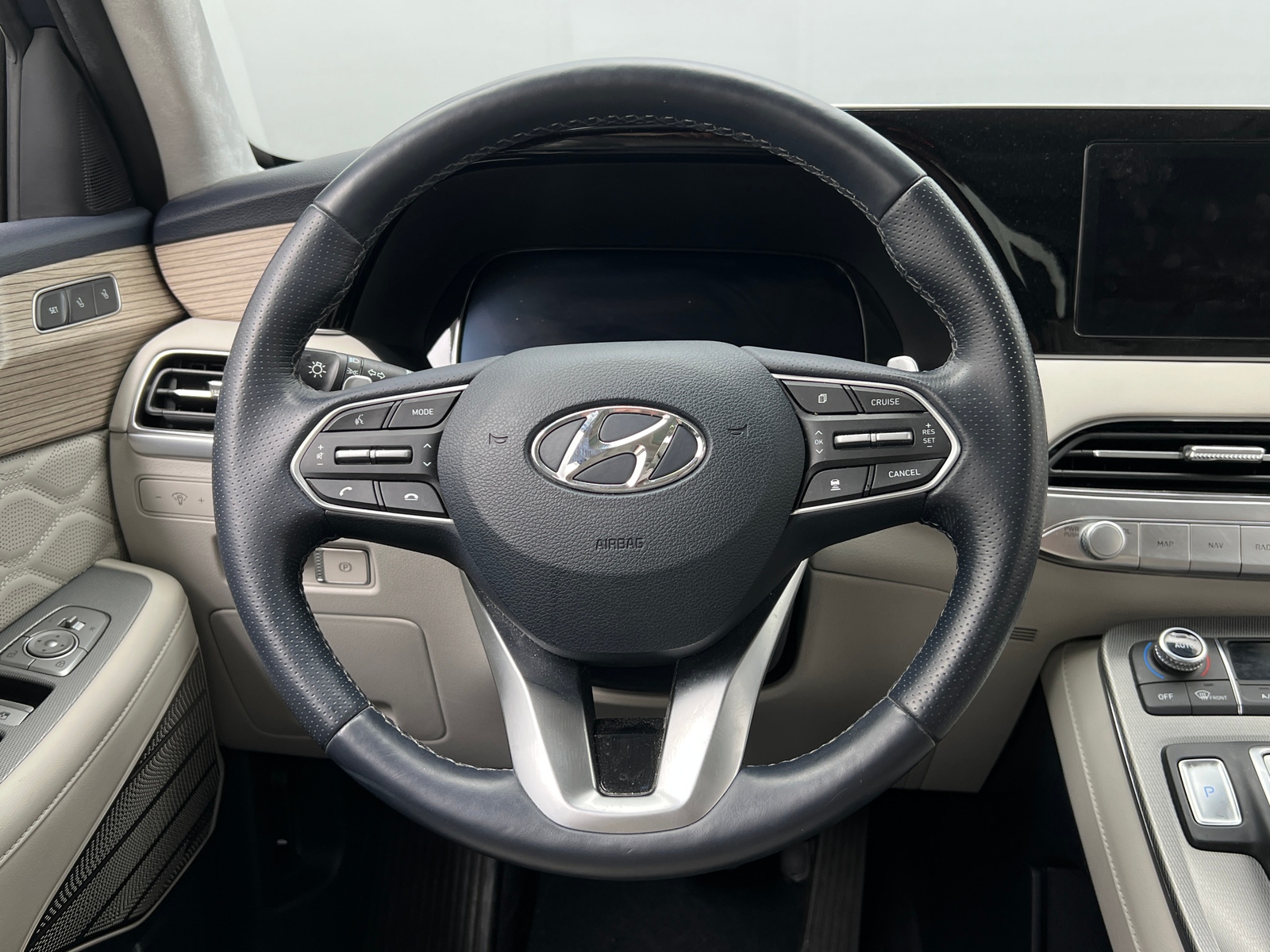 Thumbnail: 2022 Hyundai Palisade - 4