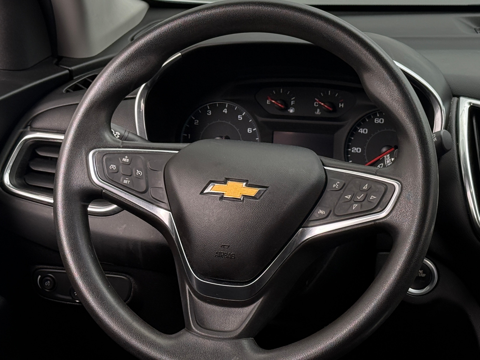 Thumbnail: 2018 Chevrolet Equinox - 5