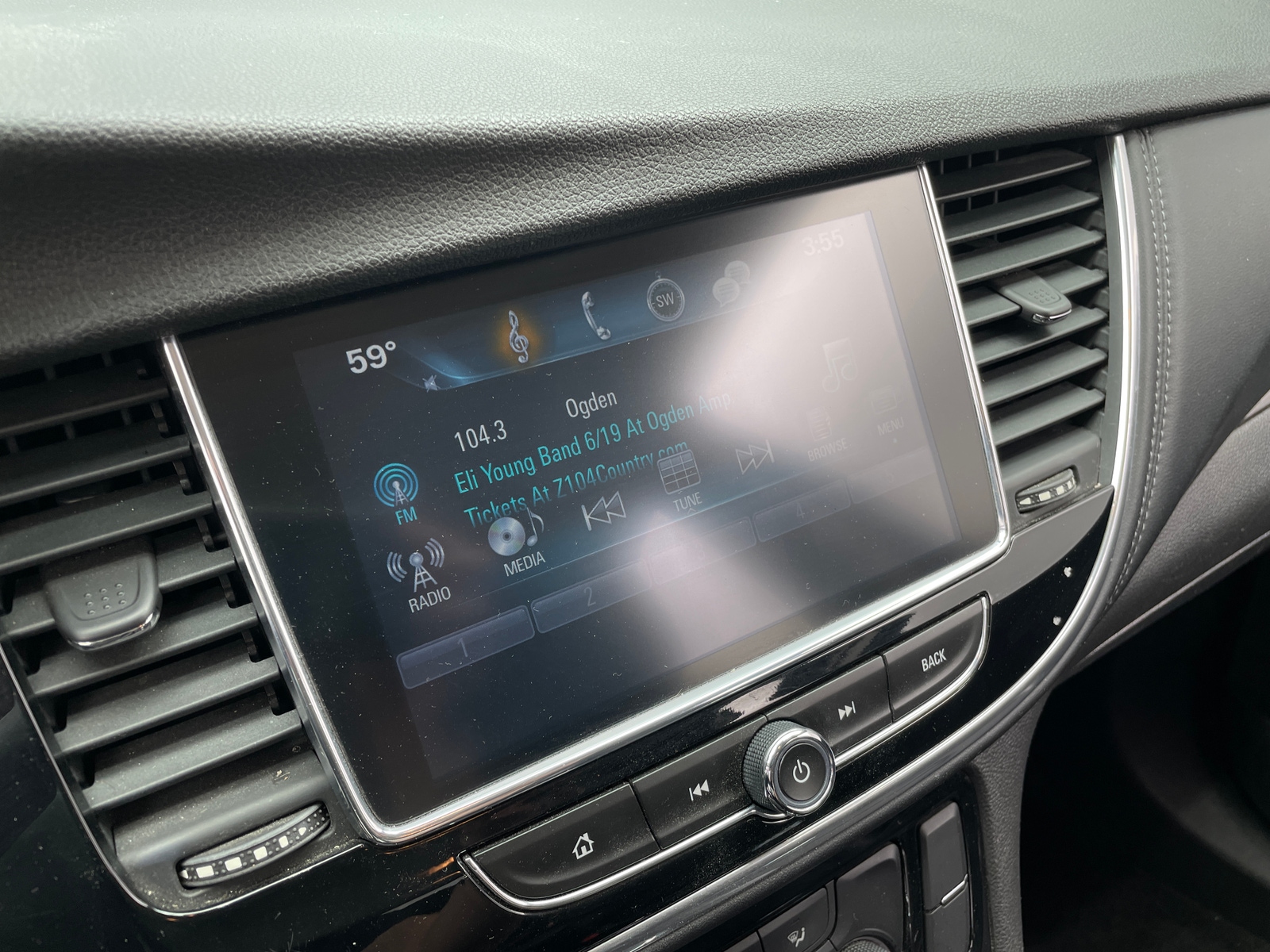 Thumbnail: 2019 Buick Encore - 4