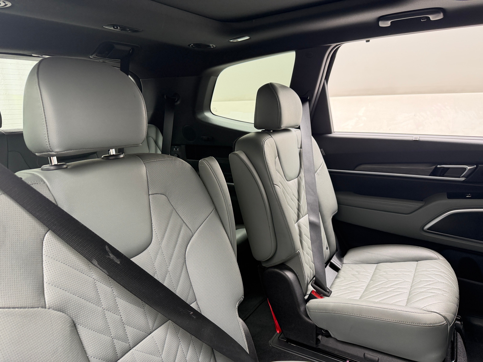 Thumbnail: 2023 Kia Telluride - 5