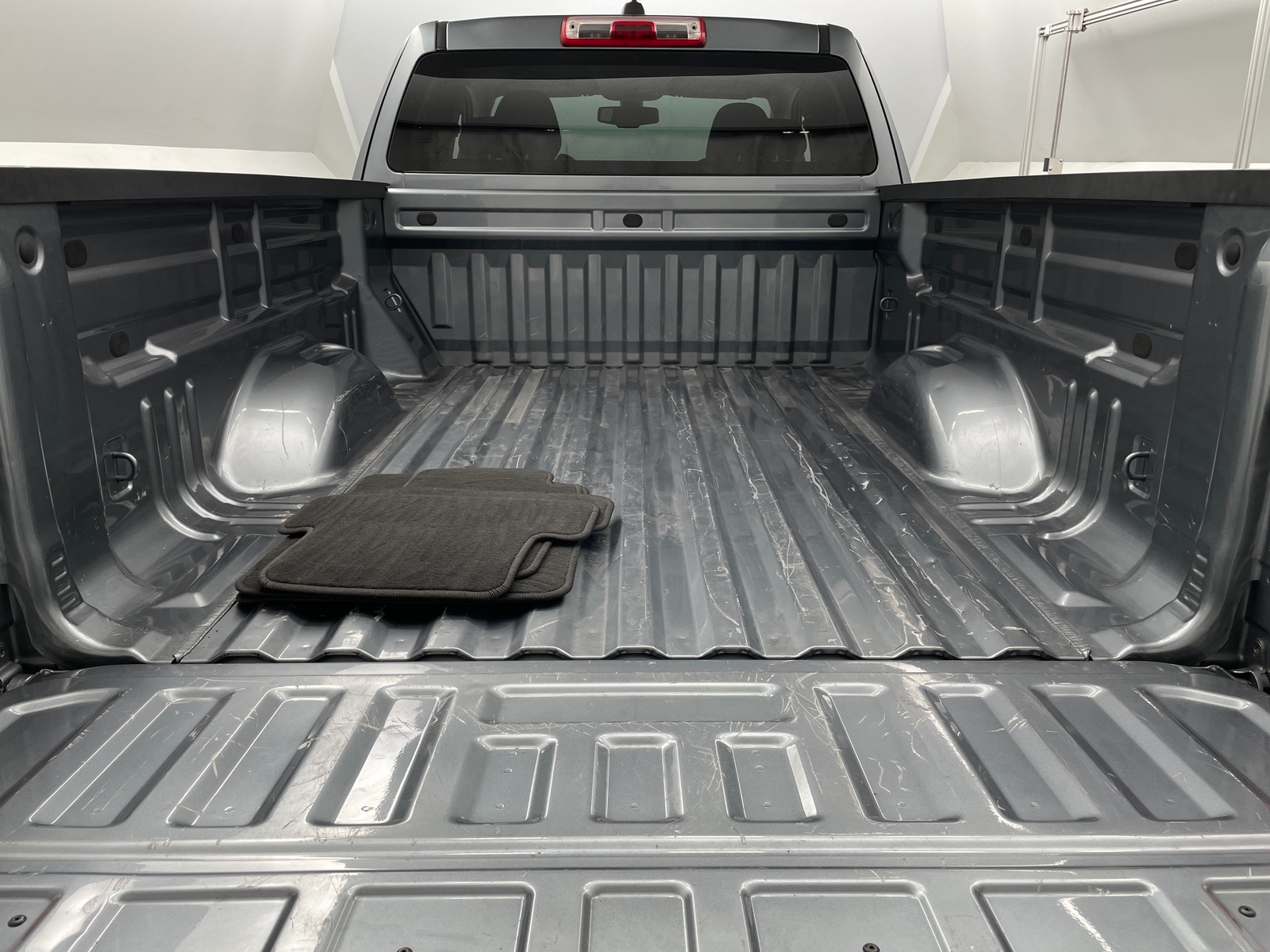 Thumbnail: 2022 Chevrolet Colorado - 7