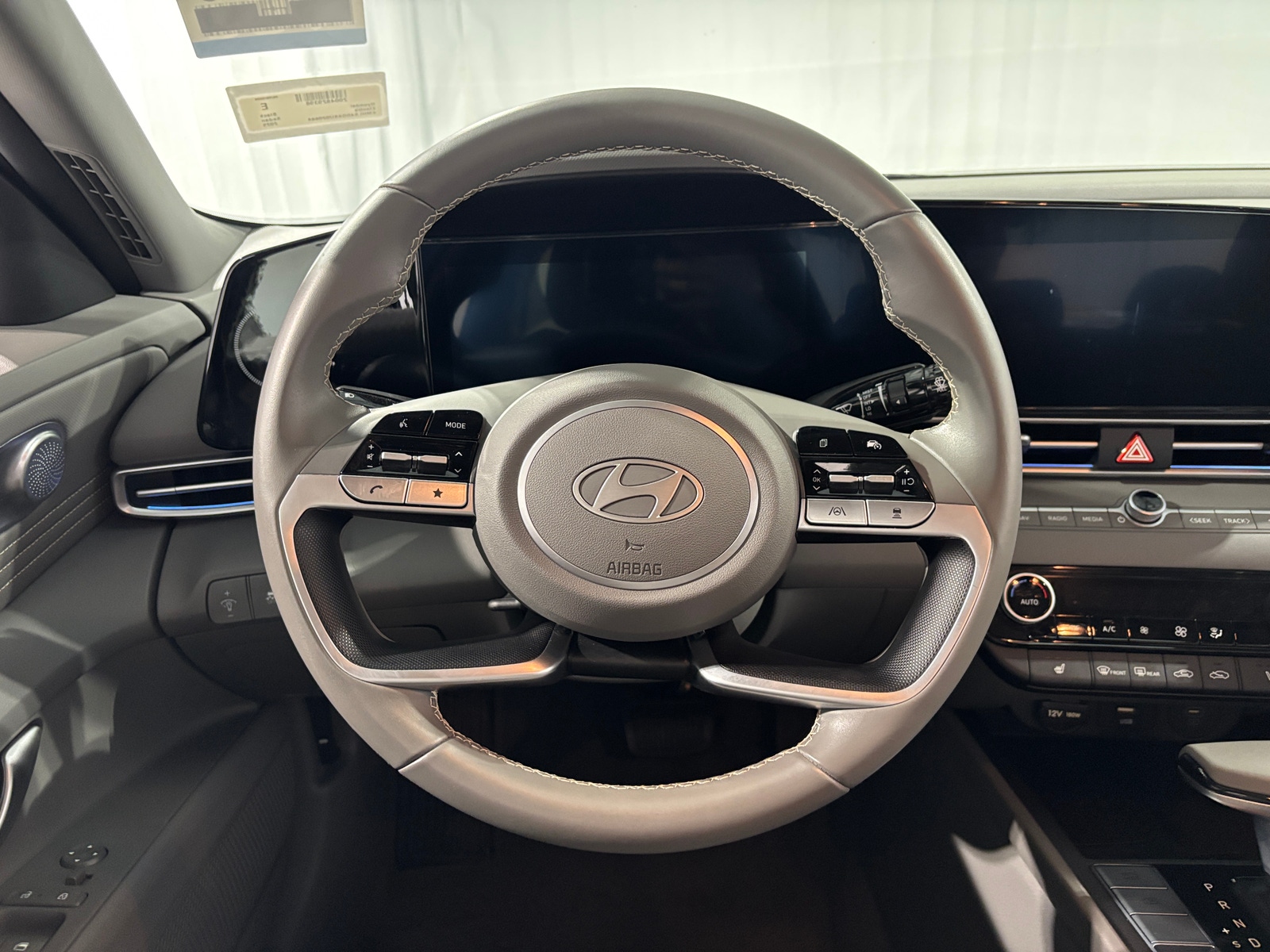 Thumbnail: 2025 Hyundai Elantra - 5