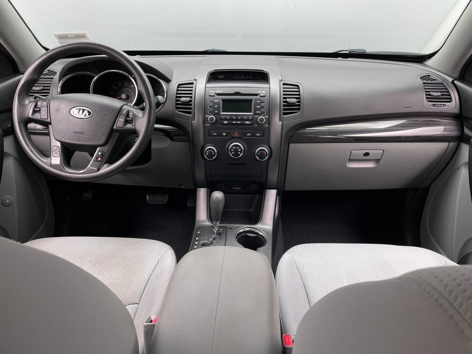 Thumbnail: 2012 Kia Sorento - 3