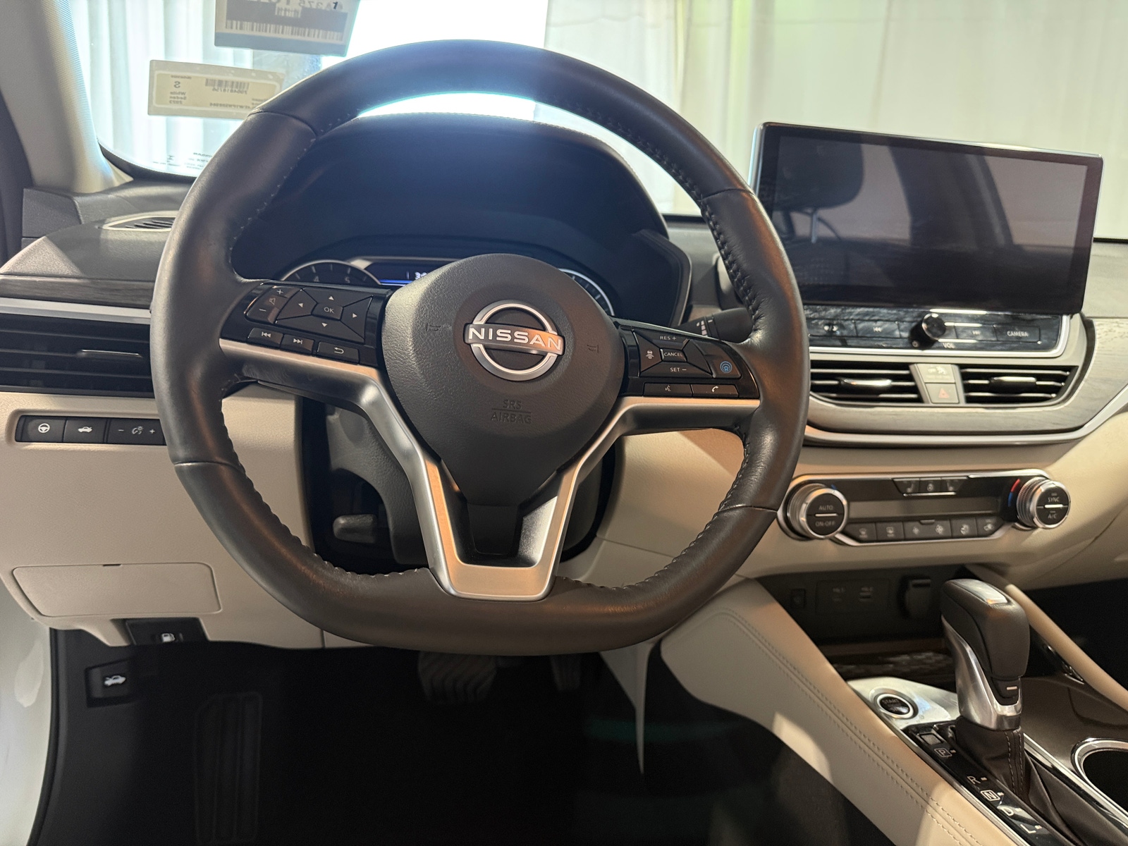 Thumbnail: 2023 Nissan Altima - 4