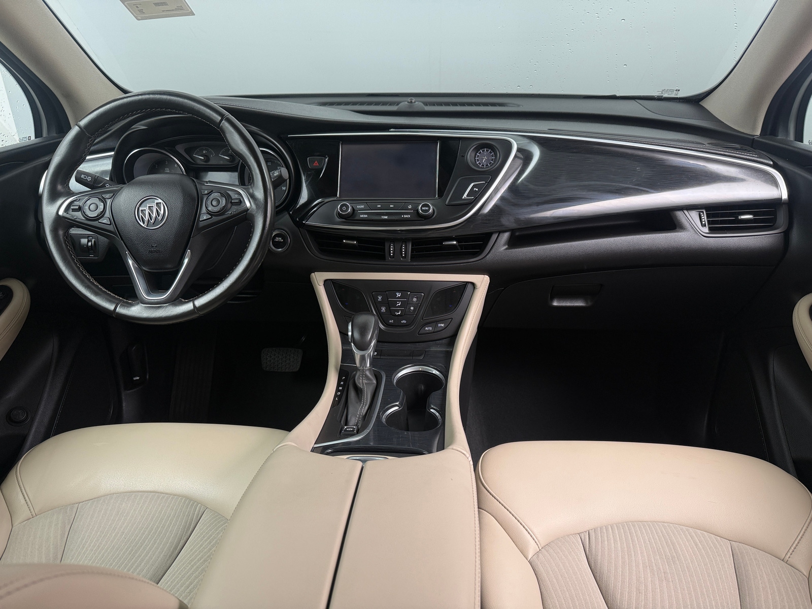 Thumbnail: 2017 Buick Envision - 2