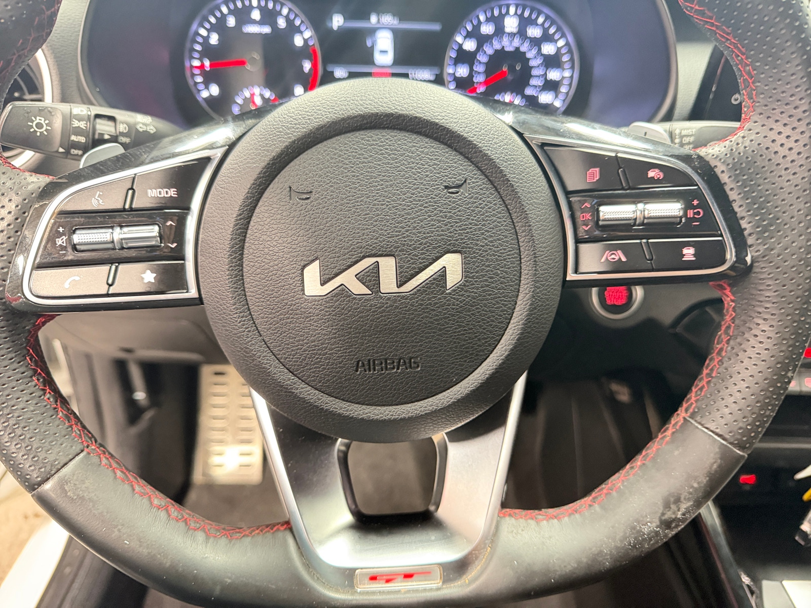 Thumbnail: 2023 Kia Forte - 5