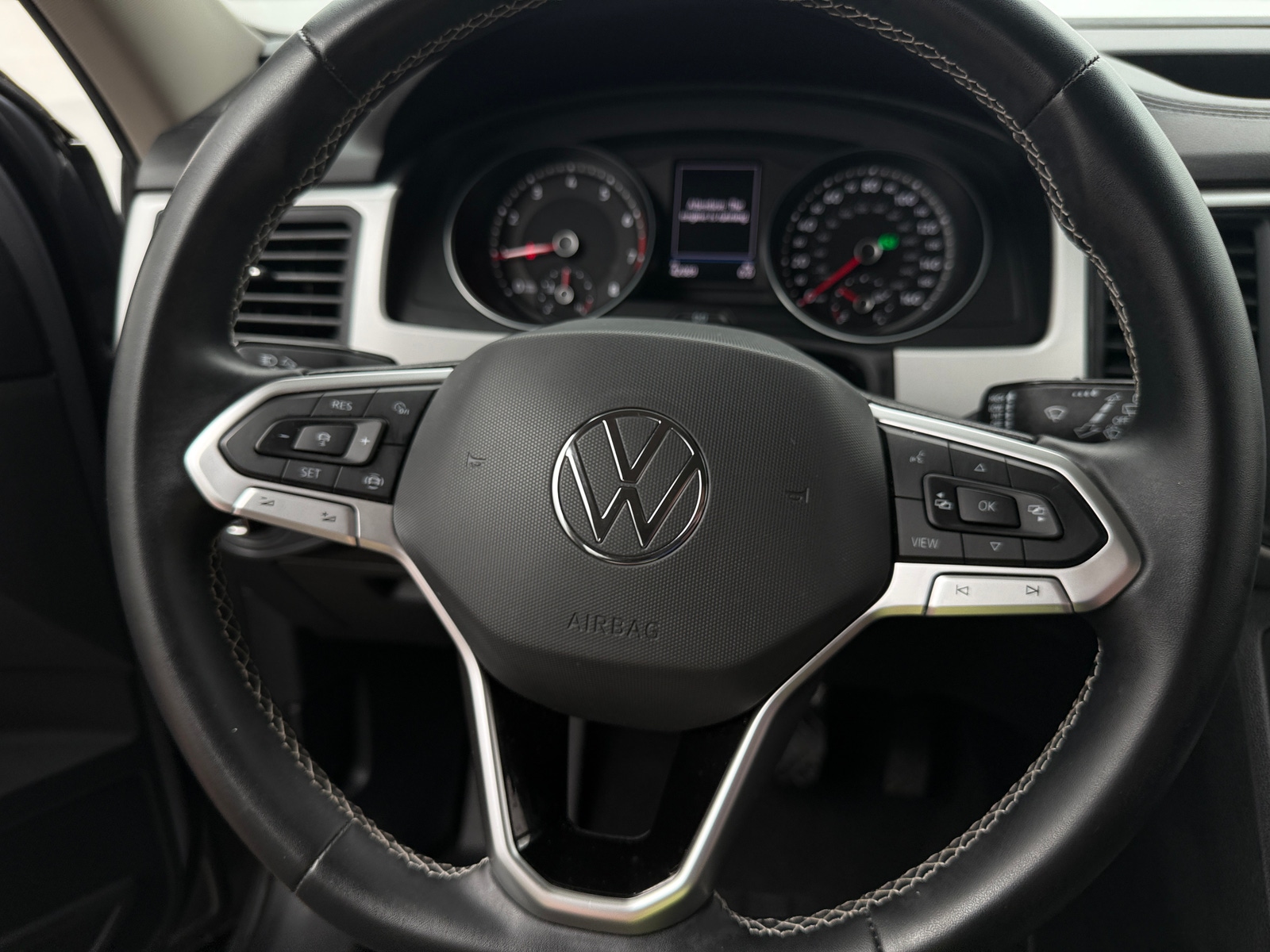 Thumbnail: 2021 Volkswagen Atlas - 4