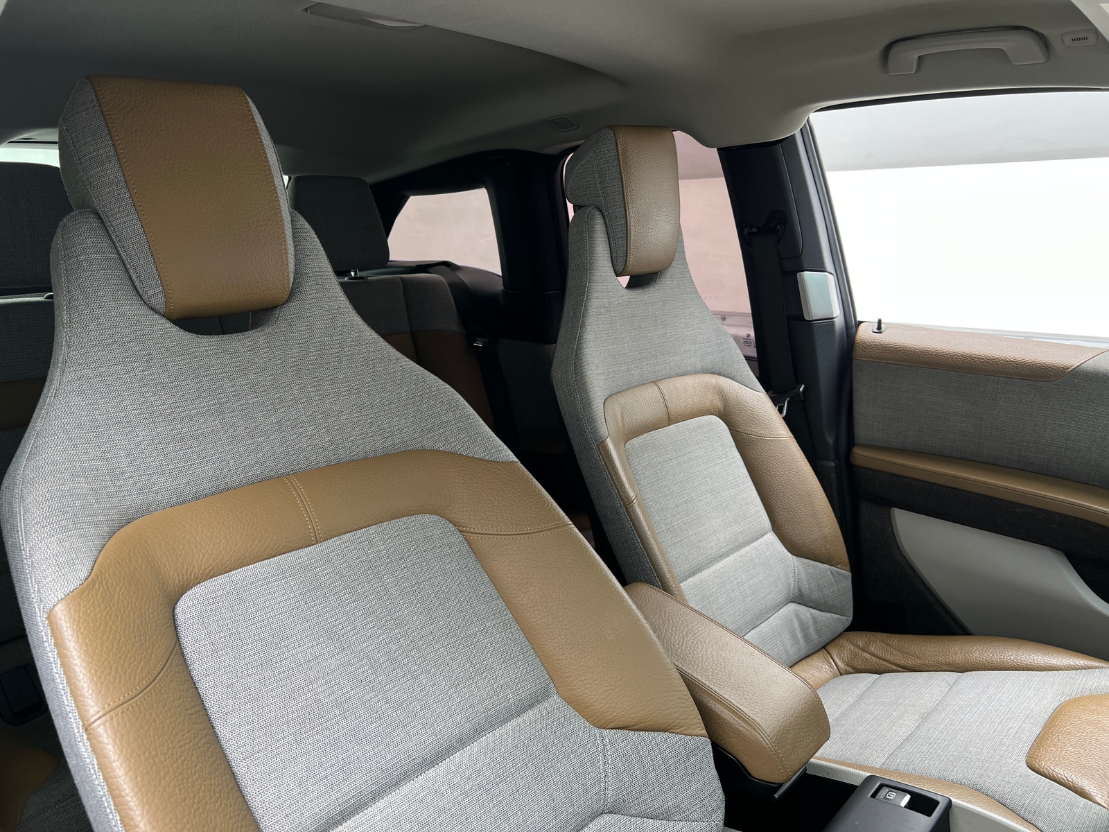 Thumbnail: 2017 BMW i3 - 2