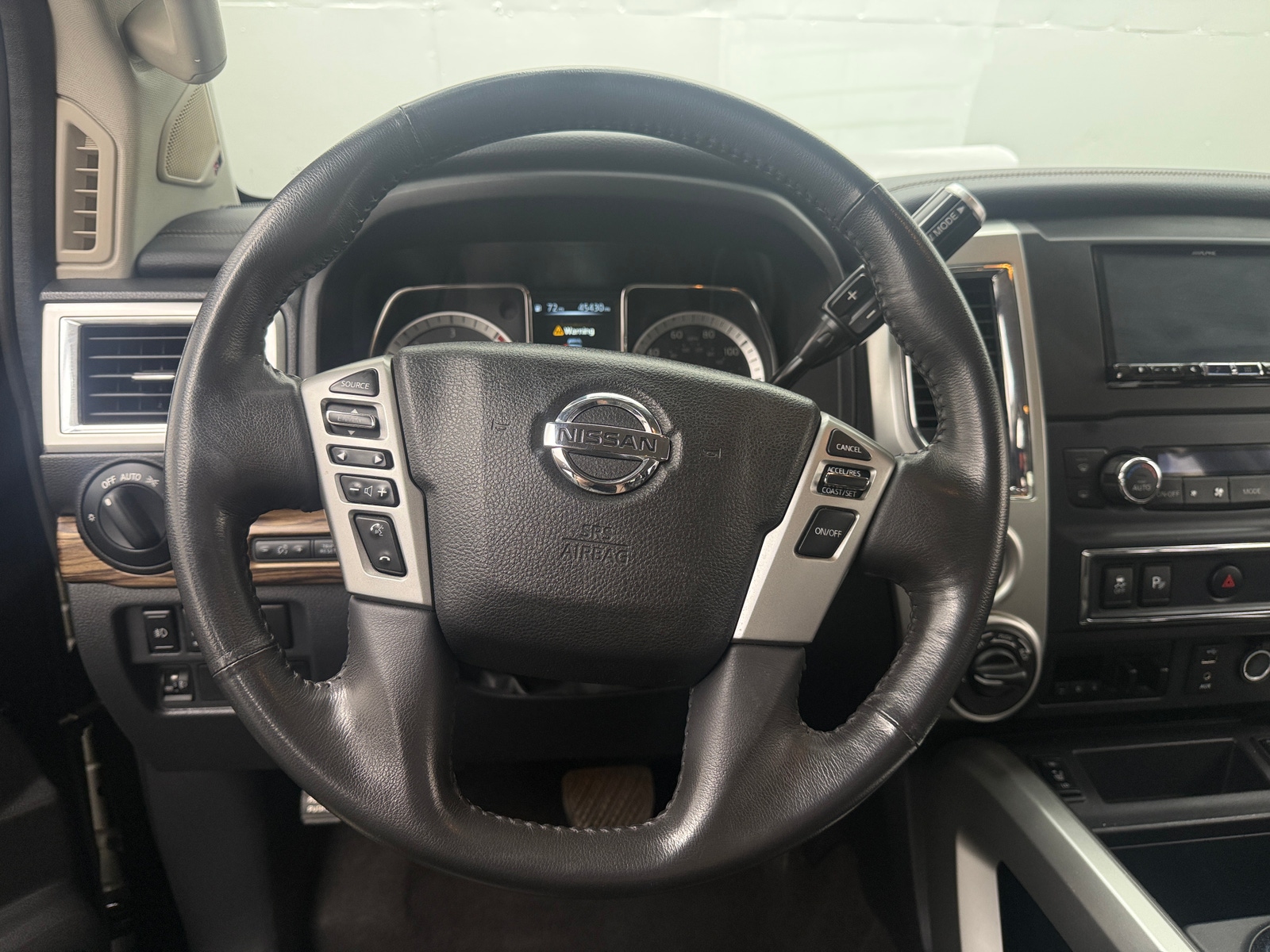 Thumbnail: 2017 Nissan Titan - 4
