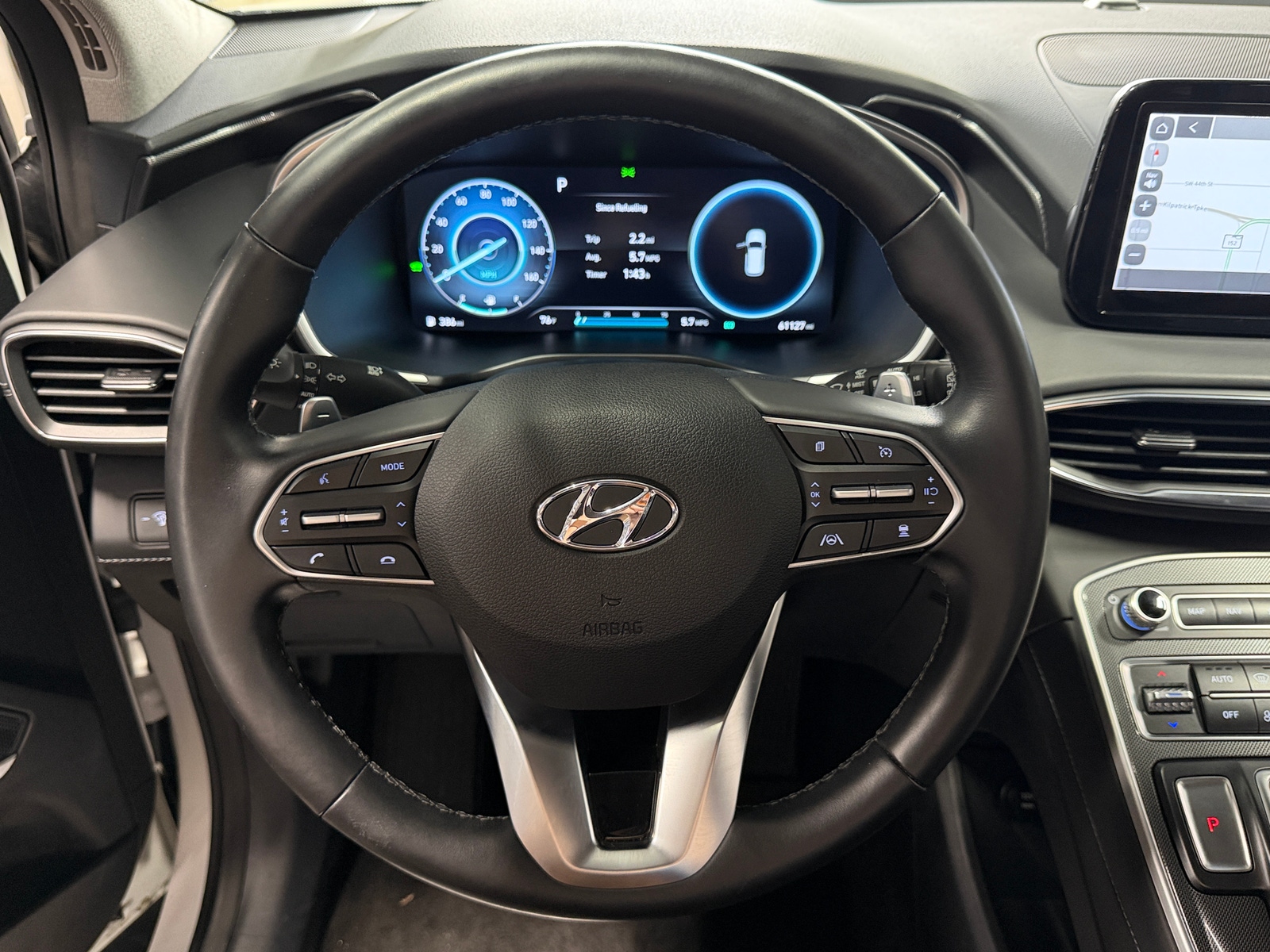 Thumbnail: 2022 Hyundai Santa Fe - 4