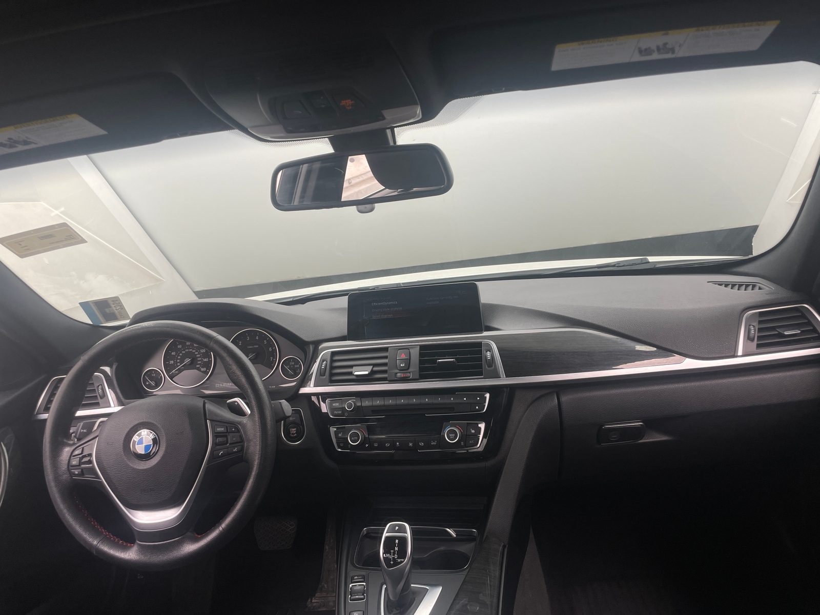 Thumbnail: 2017 BMW 3 Series - 2