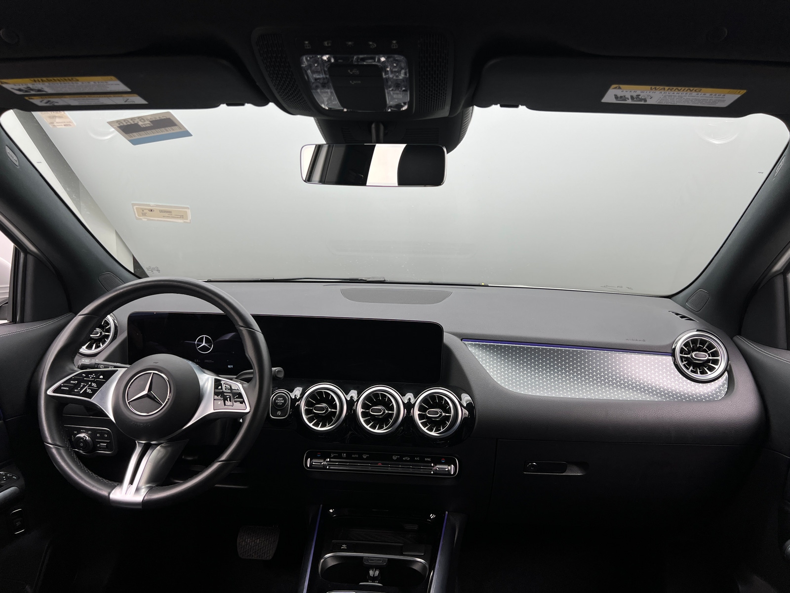 Thumbnail: 2025 Mercedes-Benz GLA - 3