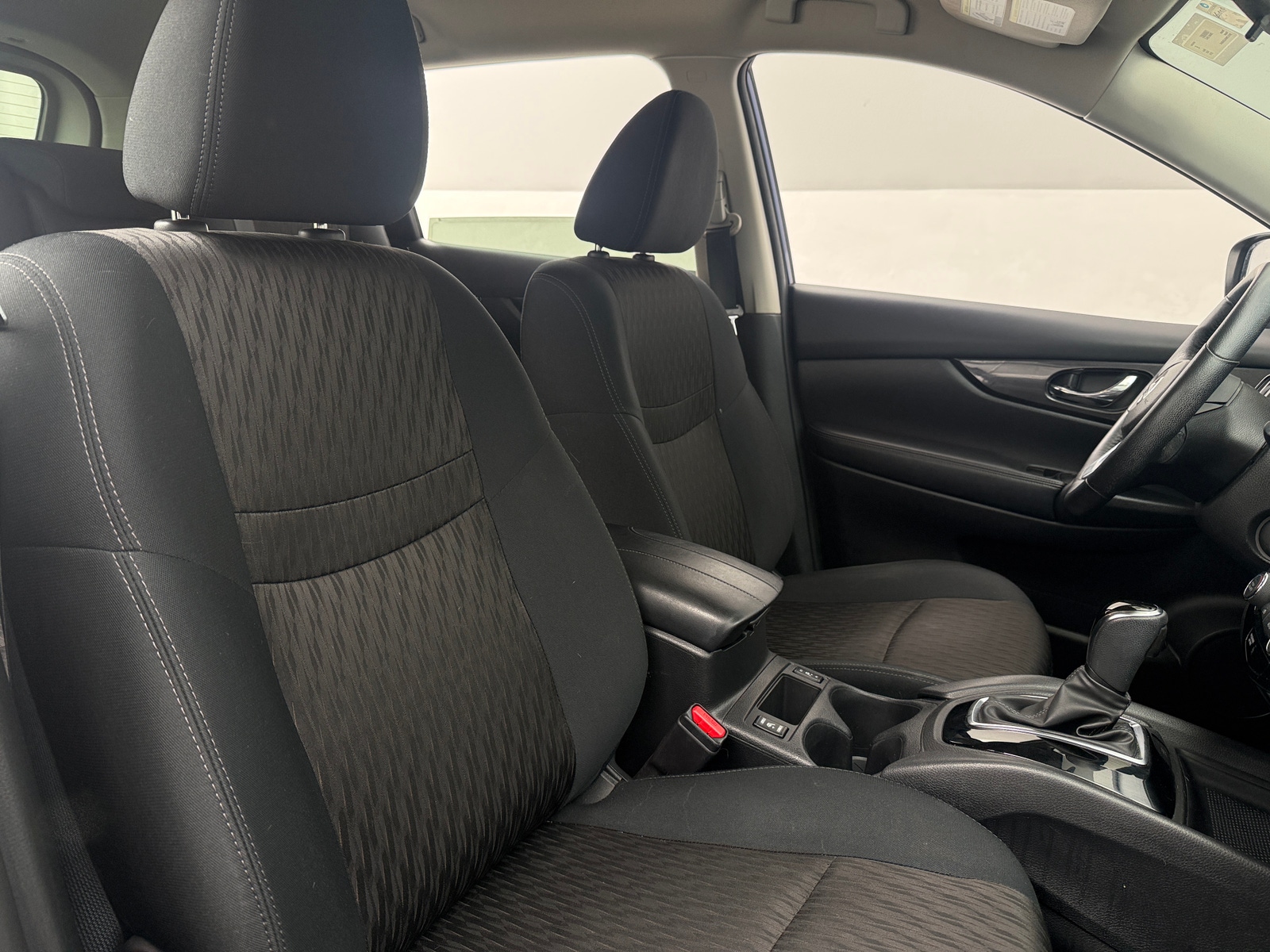 Thumbnail: 2018 Nissan Rogue - 2