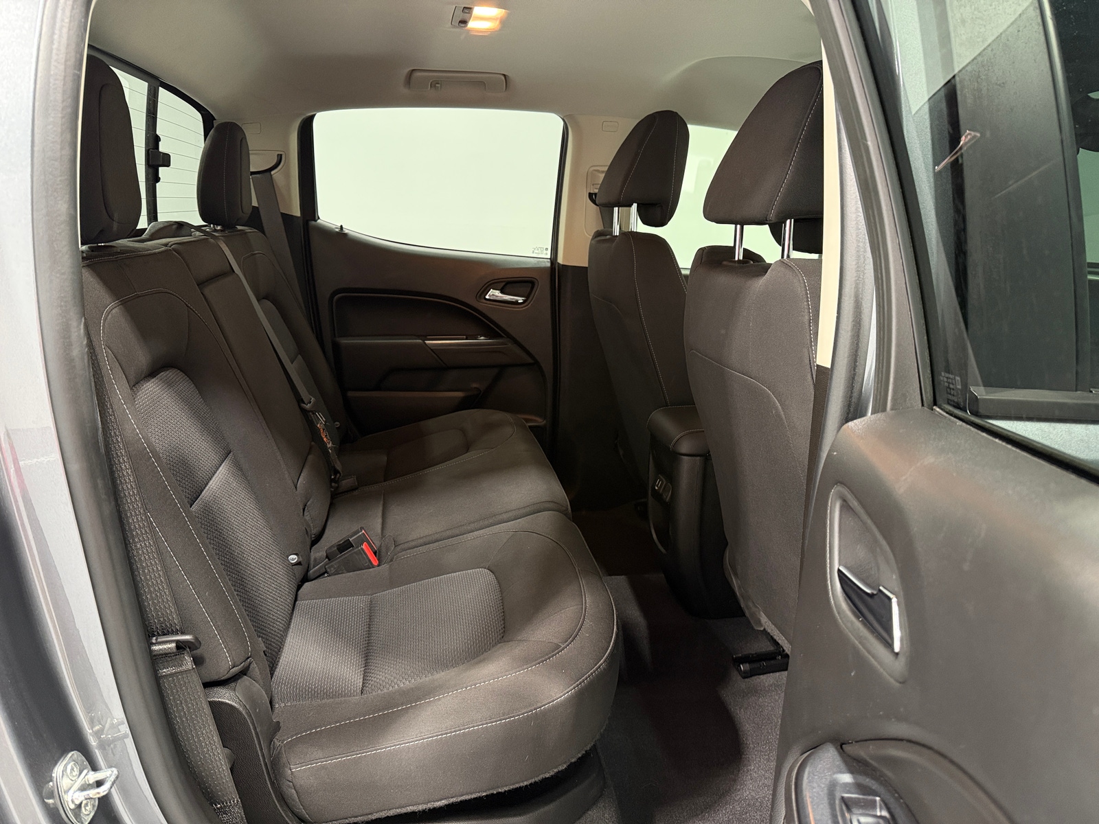 Thumbnail: 2021 Chevrolet Colorado - 6