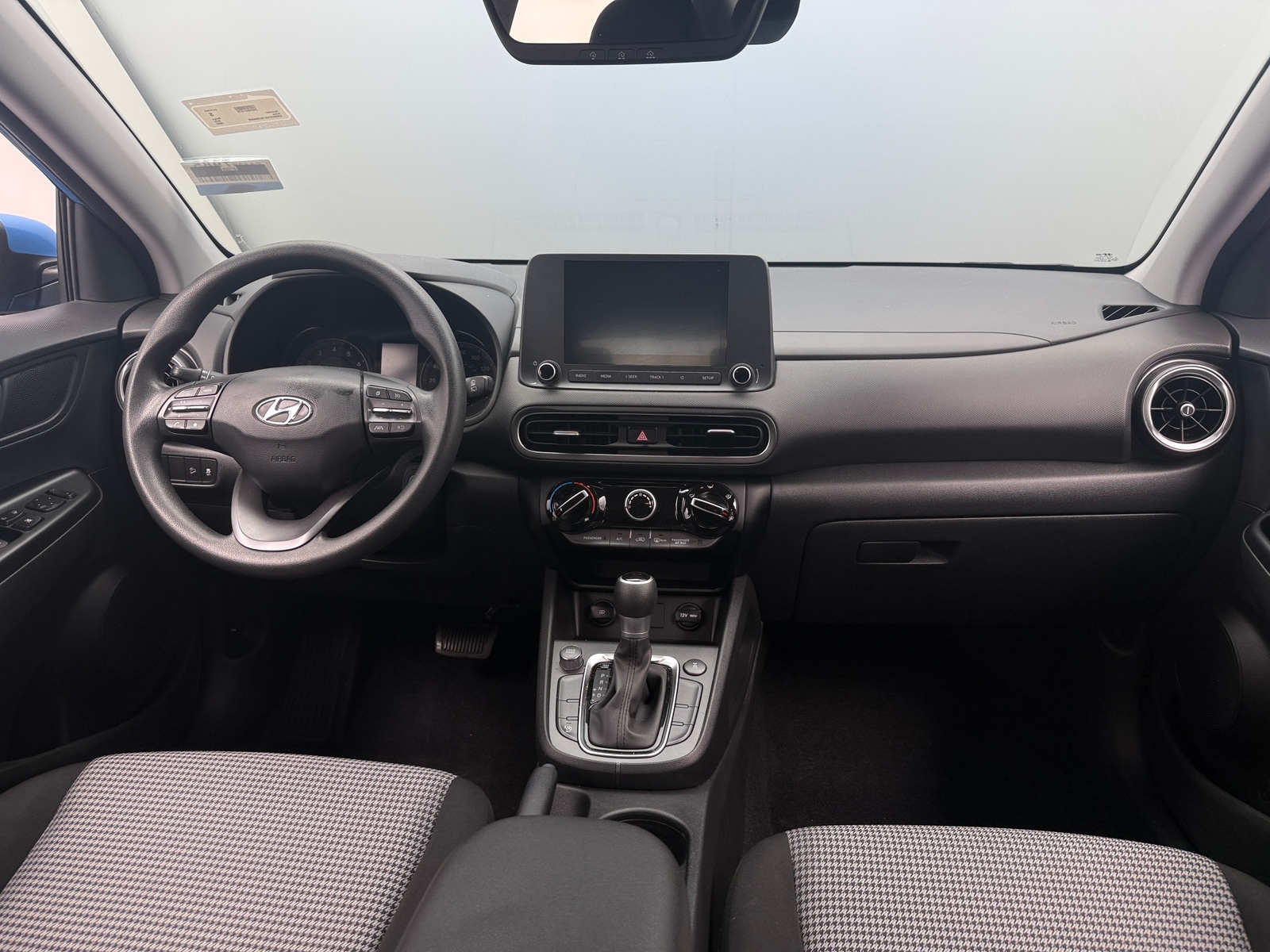 Thumbnail: 2022 Hyundai Kona - 3