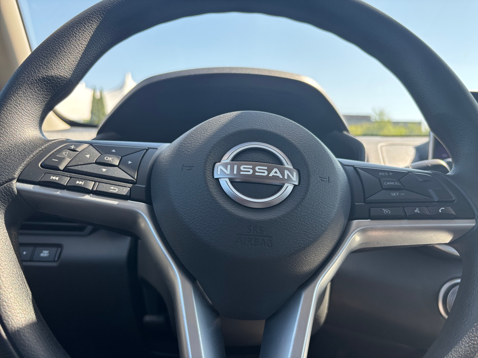 Thumbnail: 2025 Nissan Altima - 5