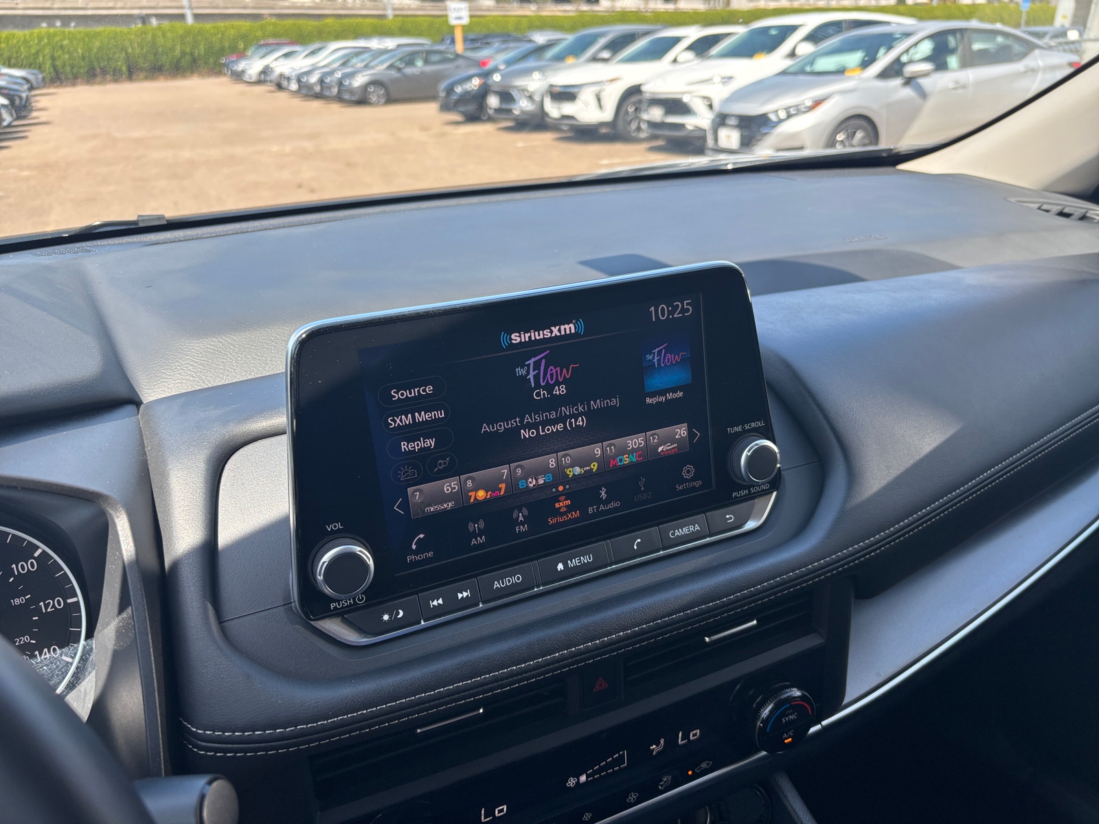 Thumbnail: 2025 Nissan Rogue - 4