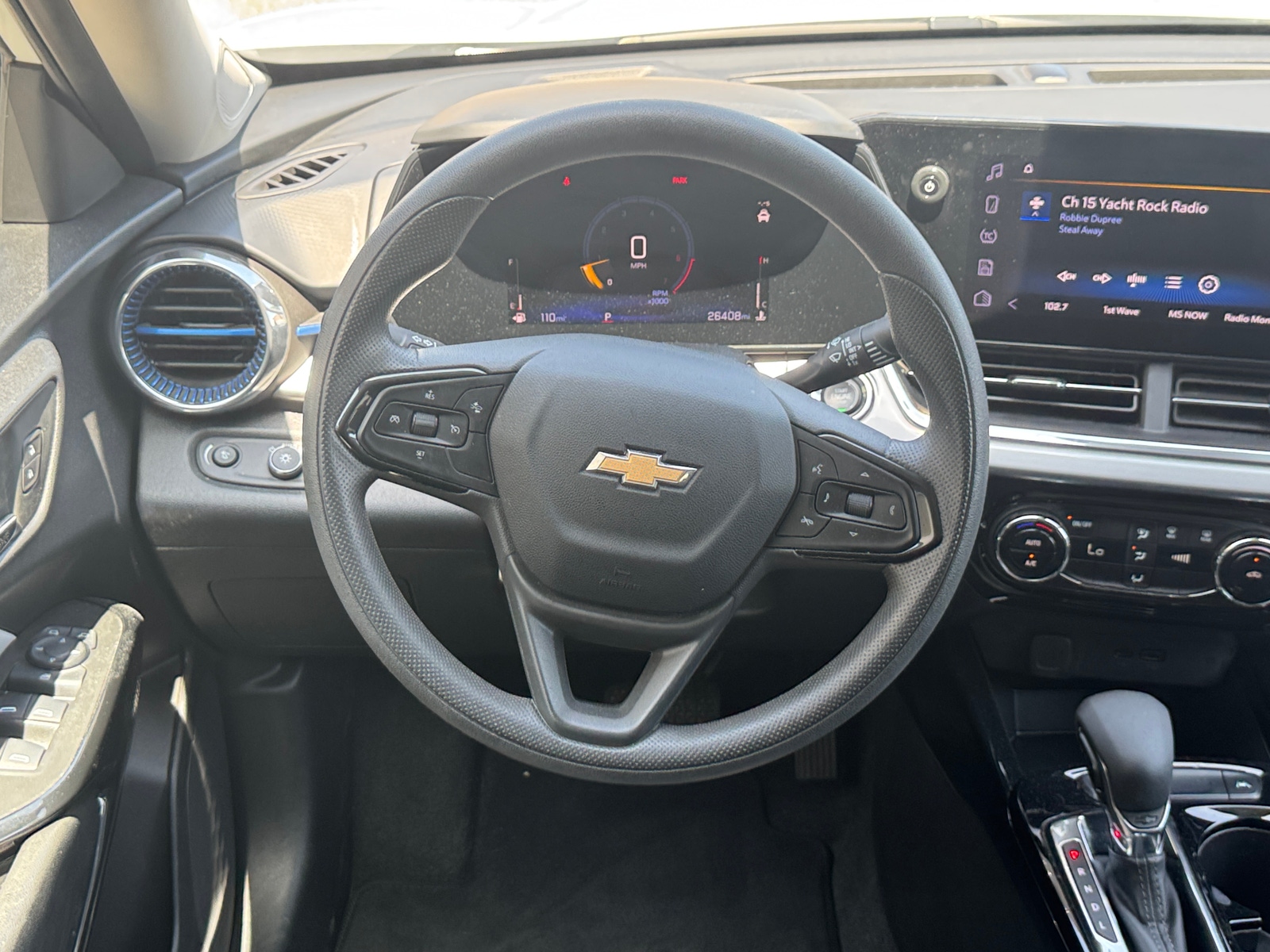 Thumbnail: 2025 Chevrolet Trax - 5