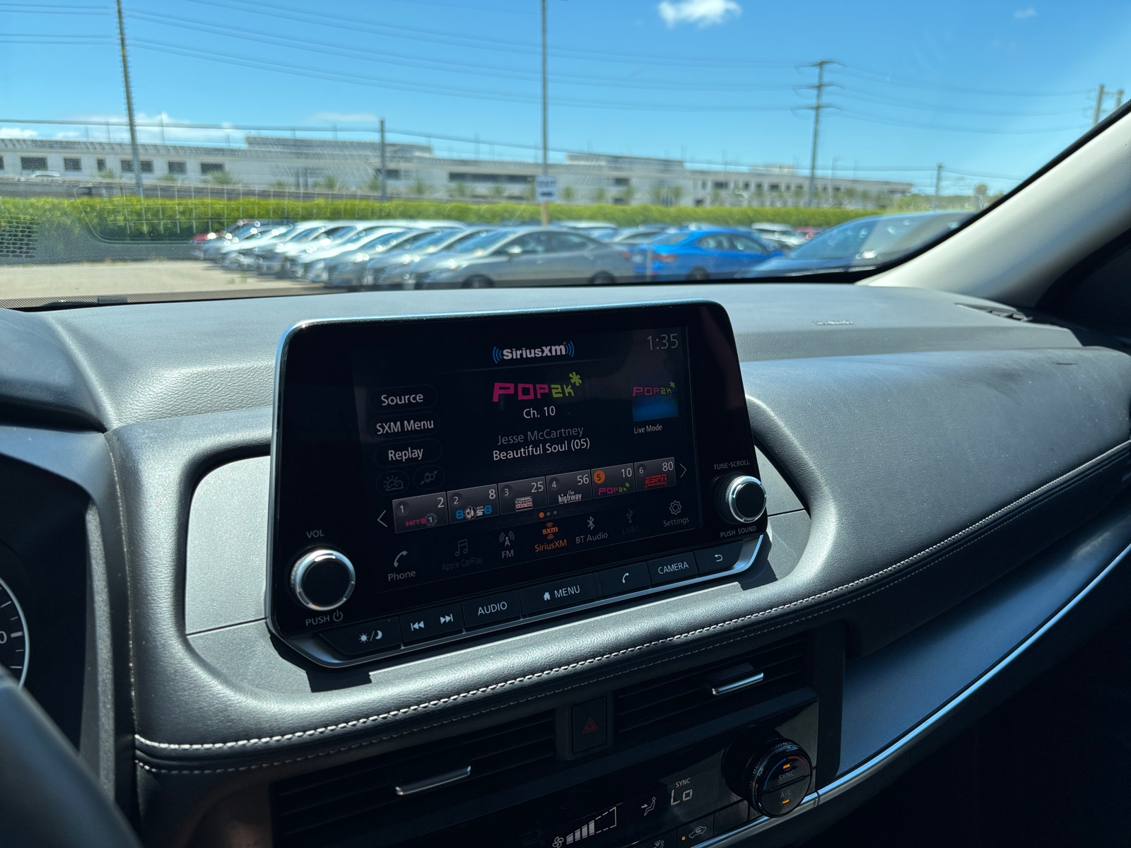 Thumbnail: 2025 Nissan Rogue - 4