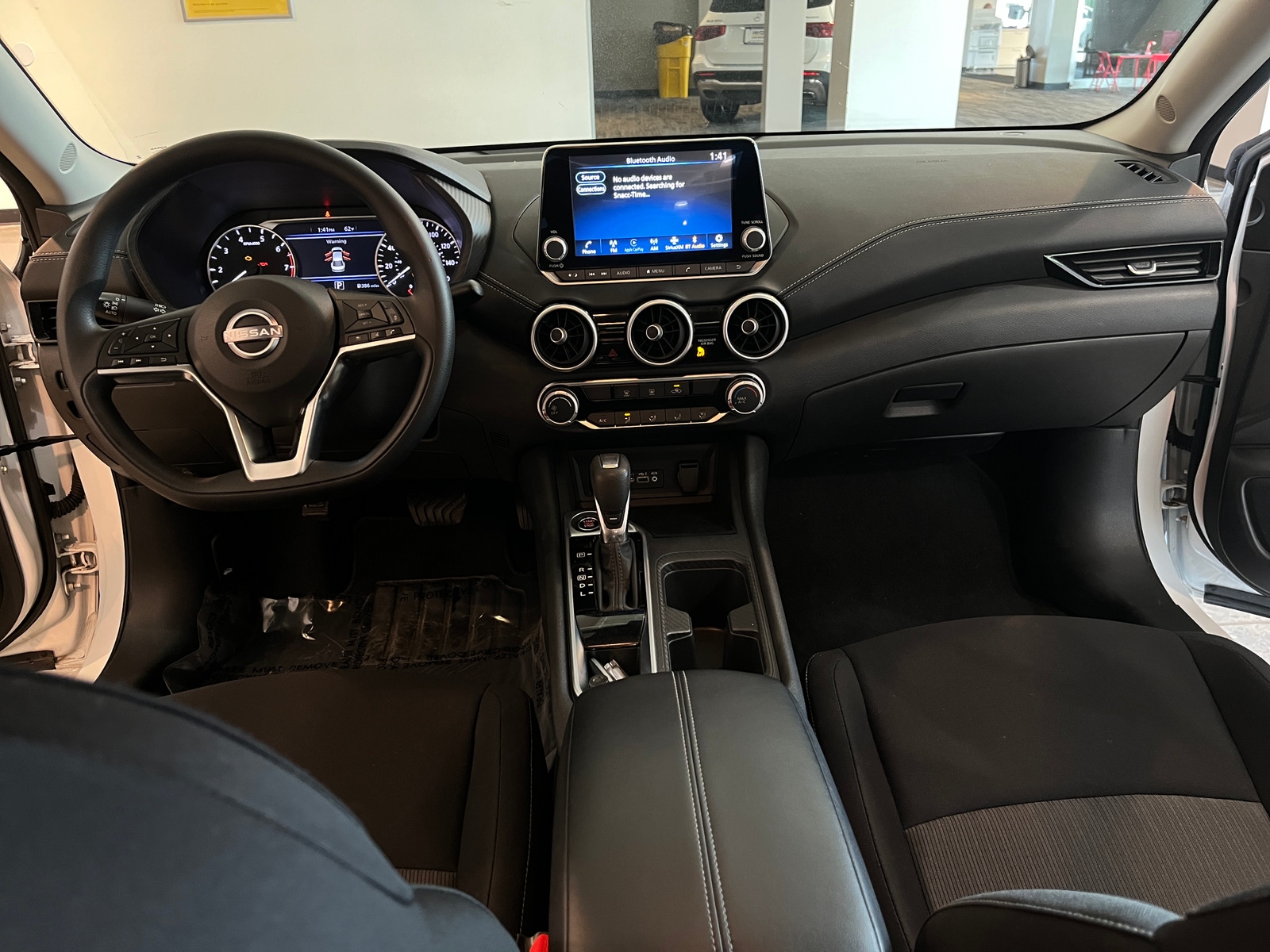 Thumbnail: 2025 Nissan Sentra - 3