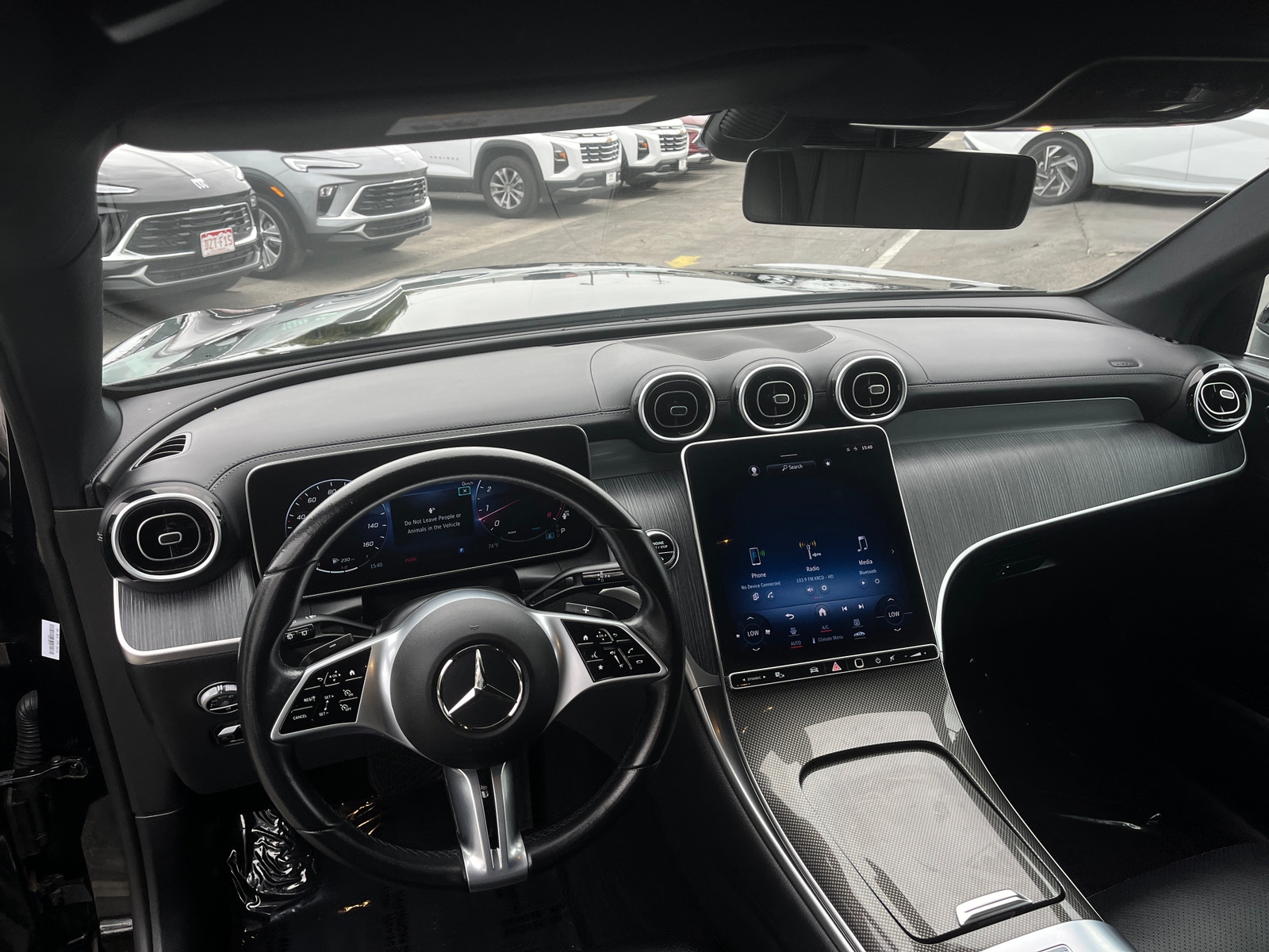 Thumbnail: 2024 Mercedes-Benz GLC - 3