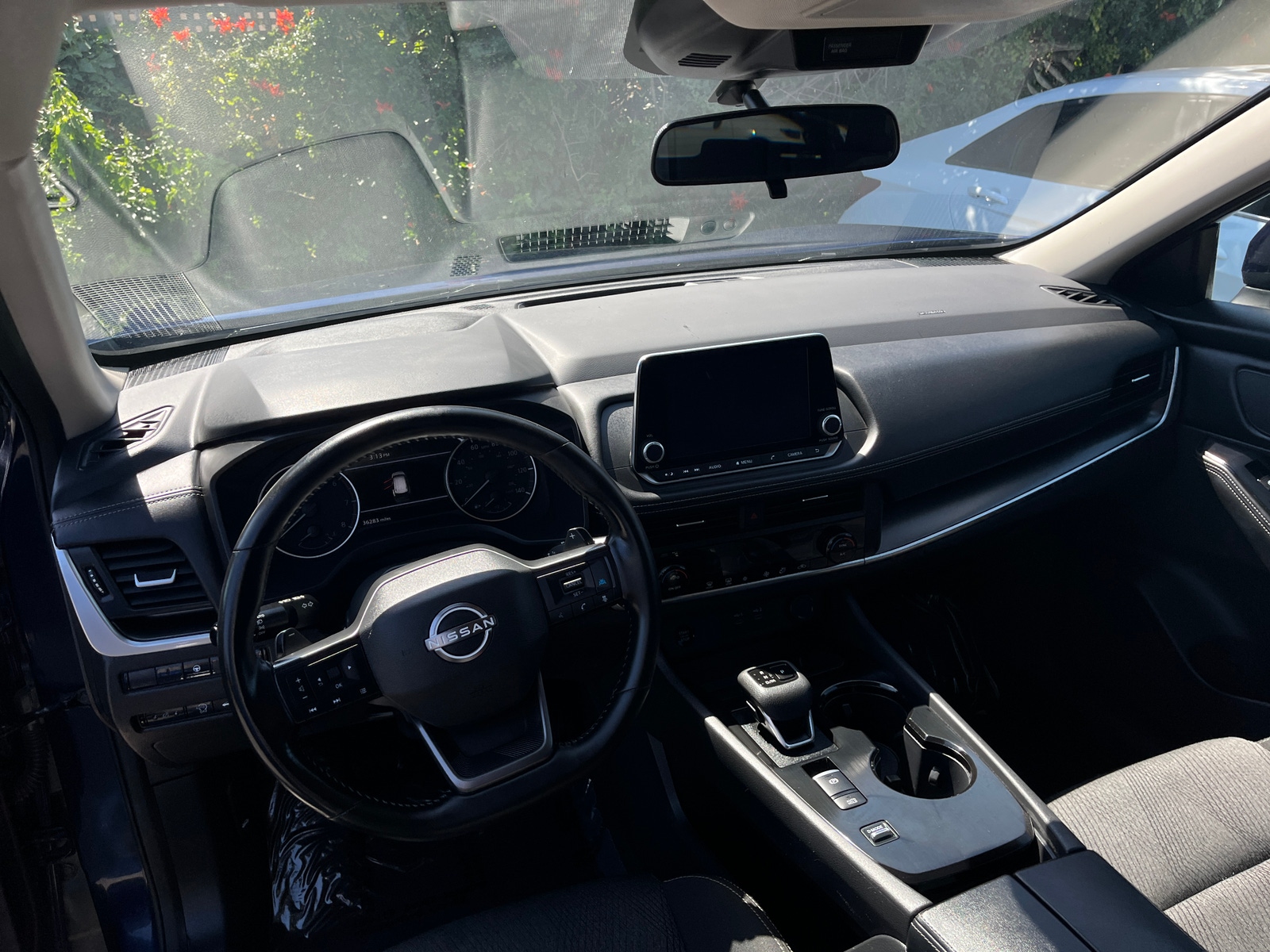 Thumbnail: 2025 Nissan Rogue - 3
