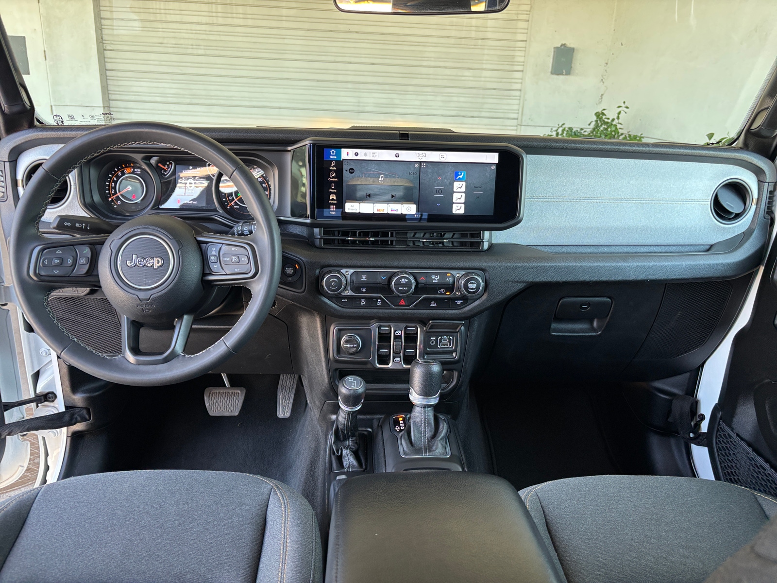 Thumbnail: 2025 Jeep Wrangler - 3