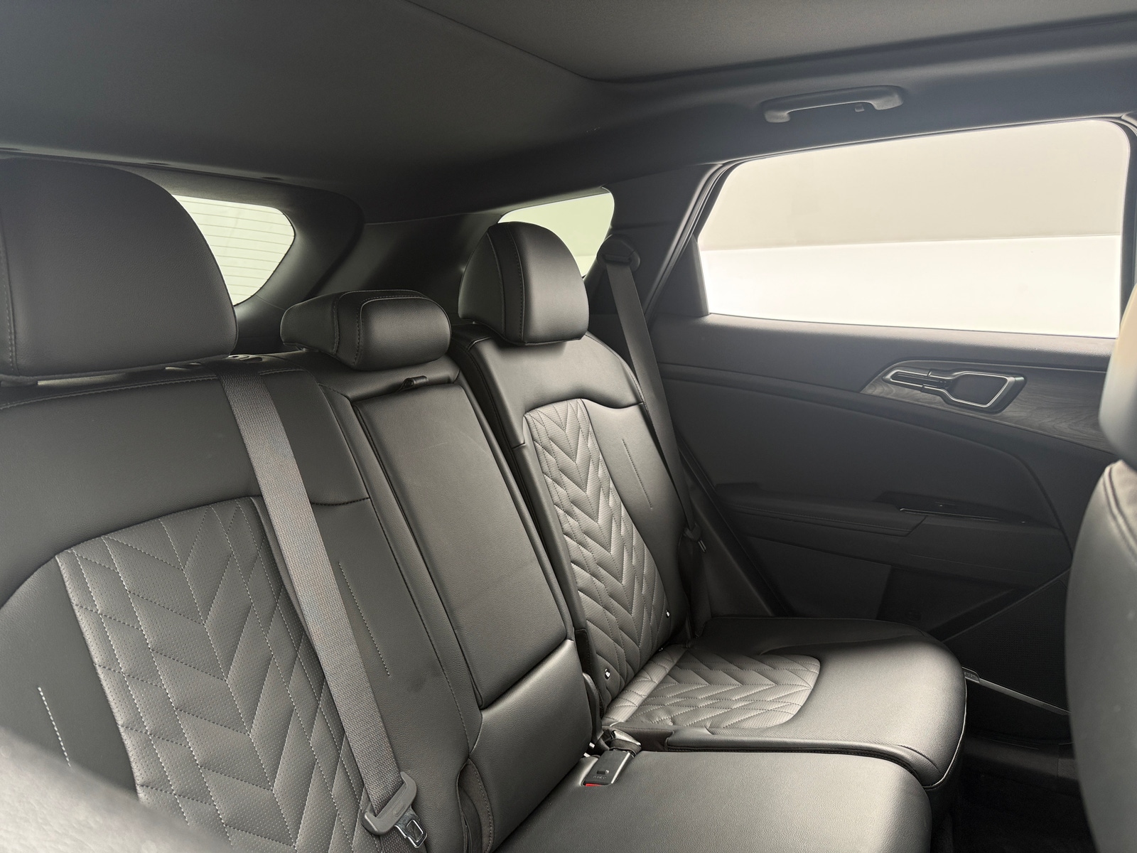Thumbnail: 2025 Kia Sportage - 5