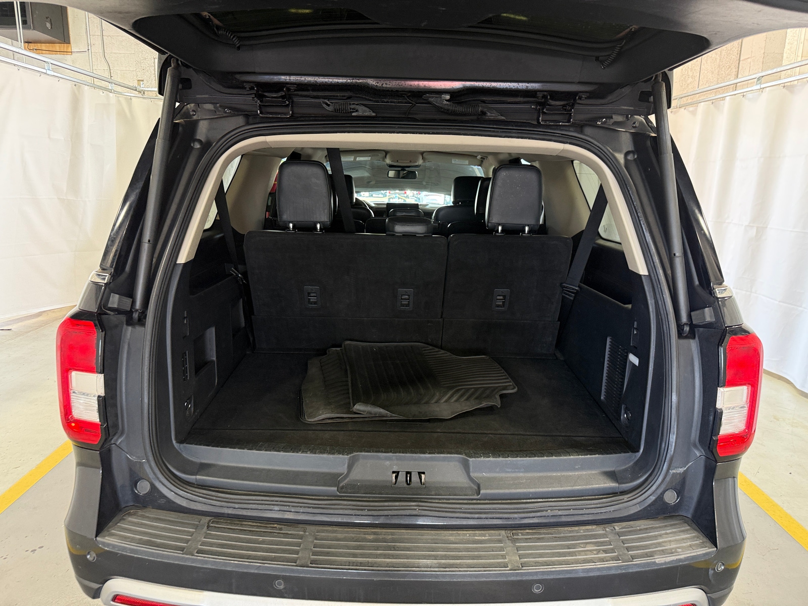 Thumbnail: 2024 Ford Expedition MAX - 7