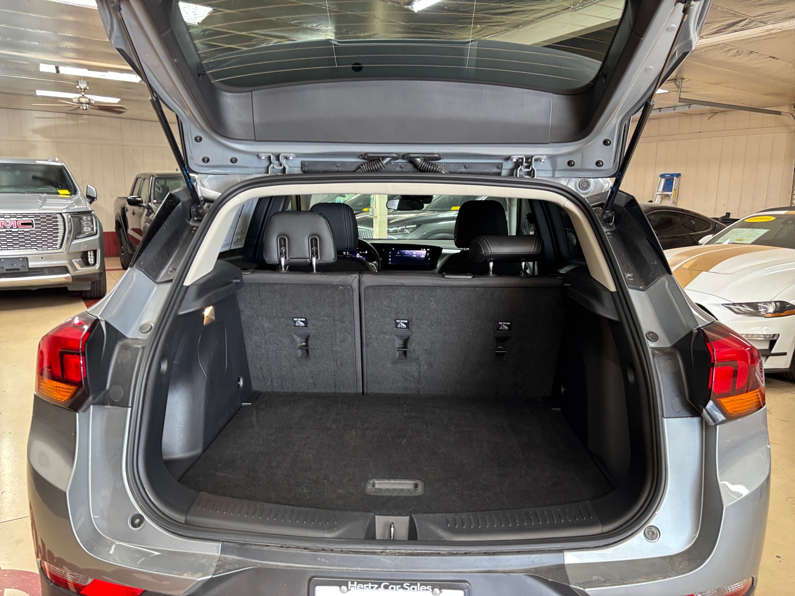 Thumbnail: 2025 Buick Encore GX - 6