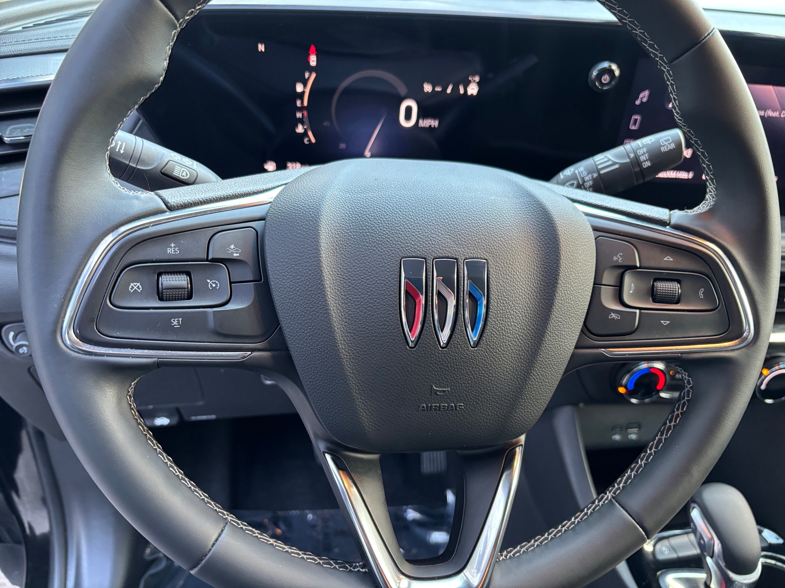 Thumbnail: 2025 Buick Encore GX - 5