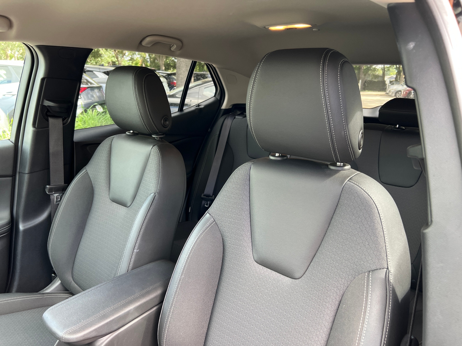 Thumbnail: 2025 Buick Encore GX - 2