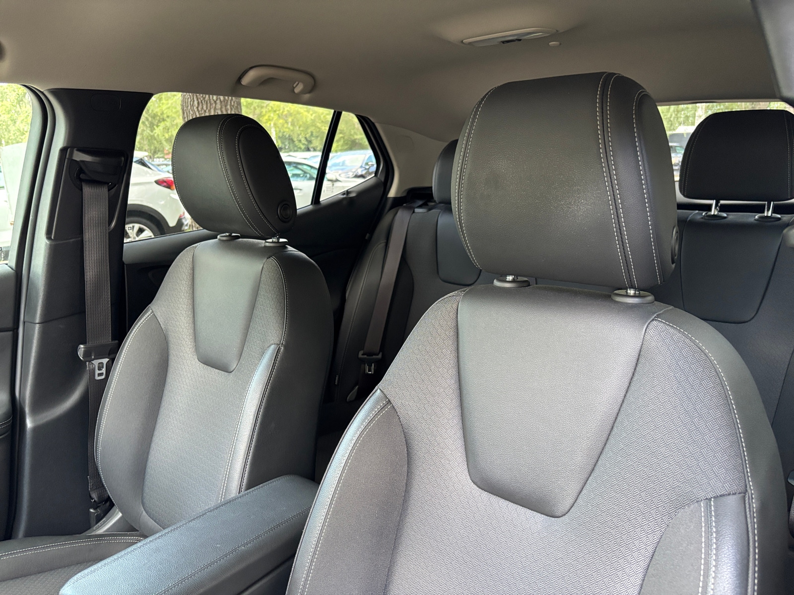Thumbnail: 2025 Buick Encore GX - 2