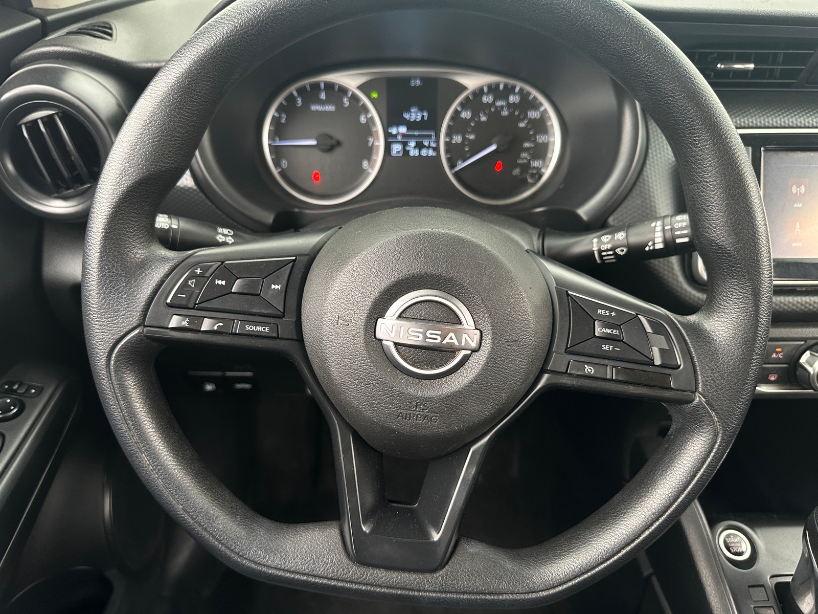 Thumbnail: 2023 Nissan Kicks - 5
