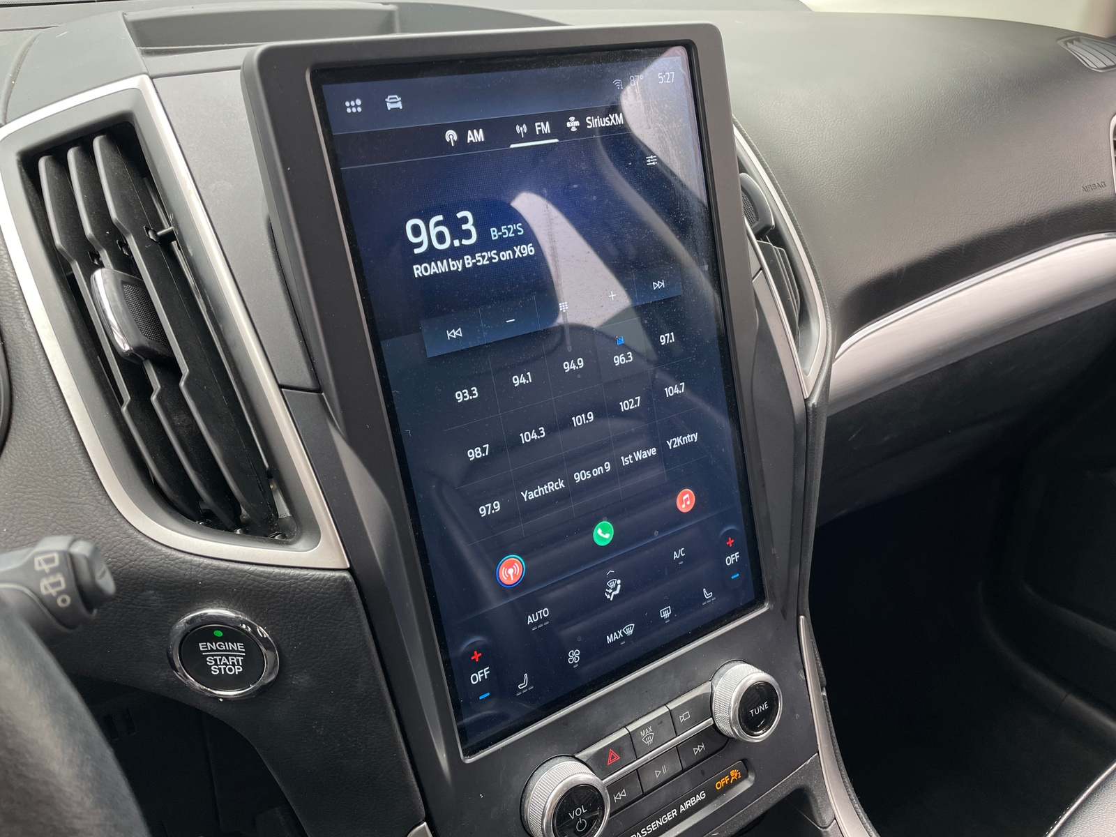 Thumbnail: 2022 Ford Edge - 3