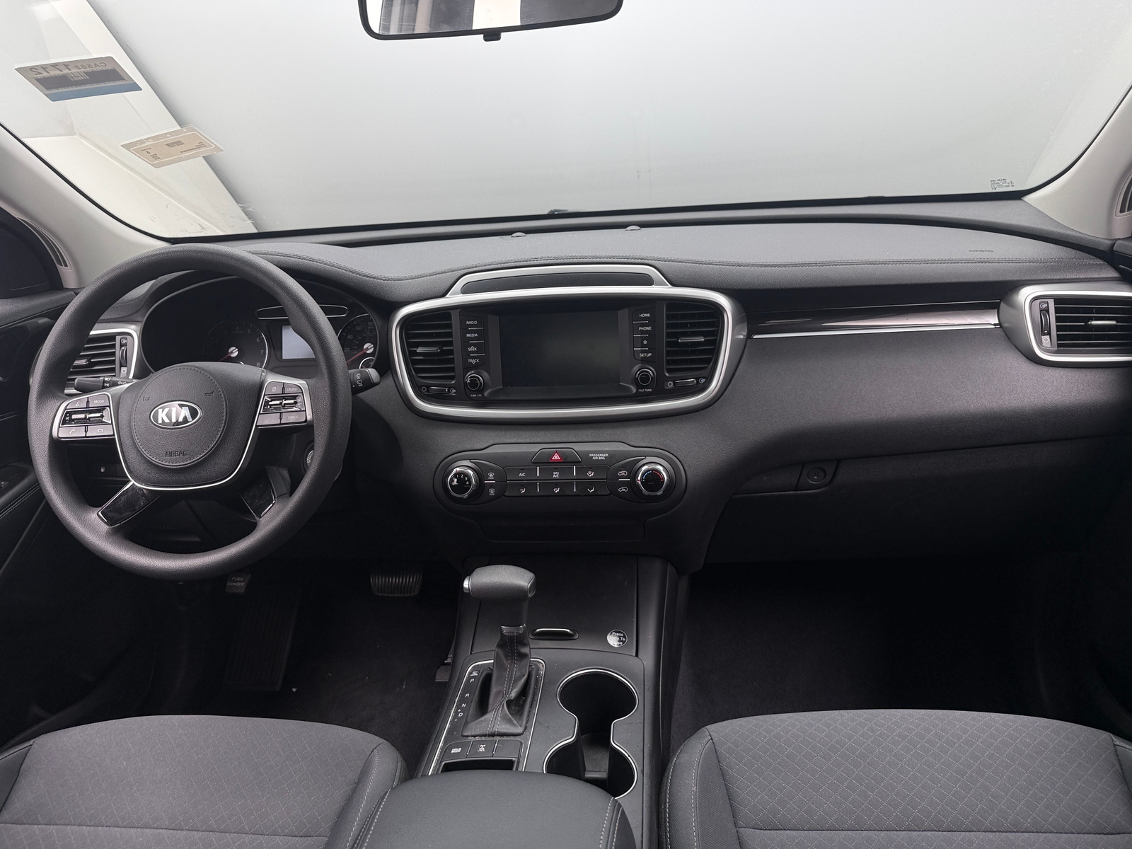 Thumbnail: 2019 Kia Sorento - 3