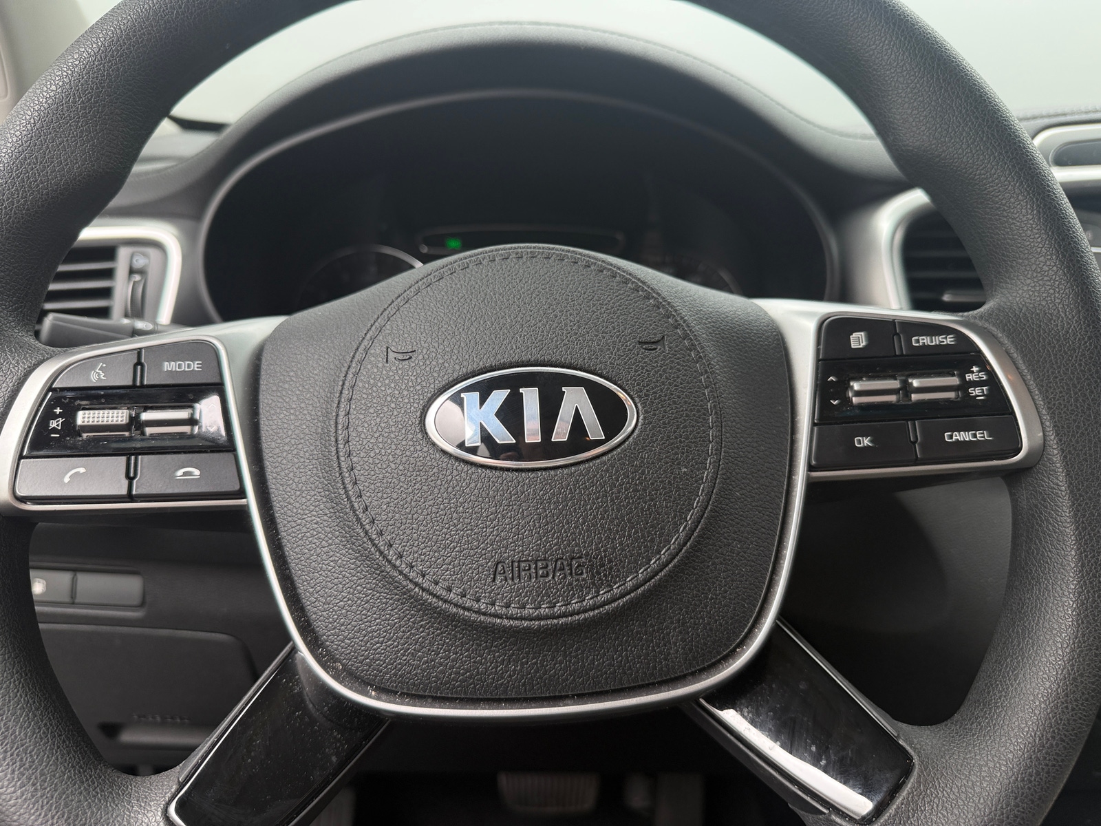 Thumbnail: 2019 Kia Sorento - 5