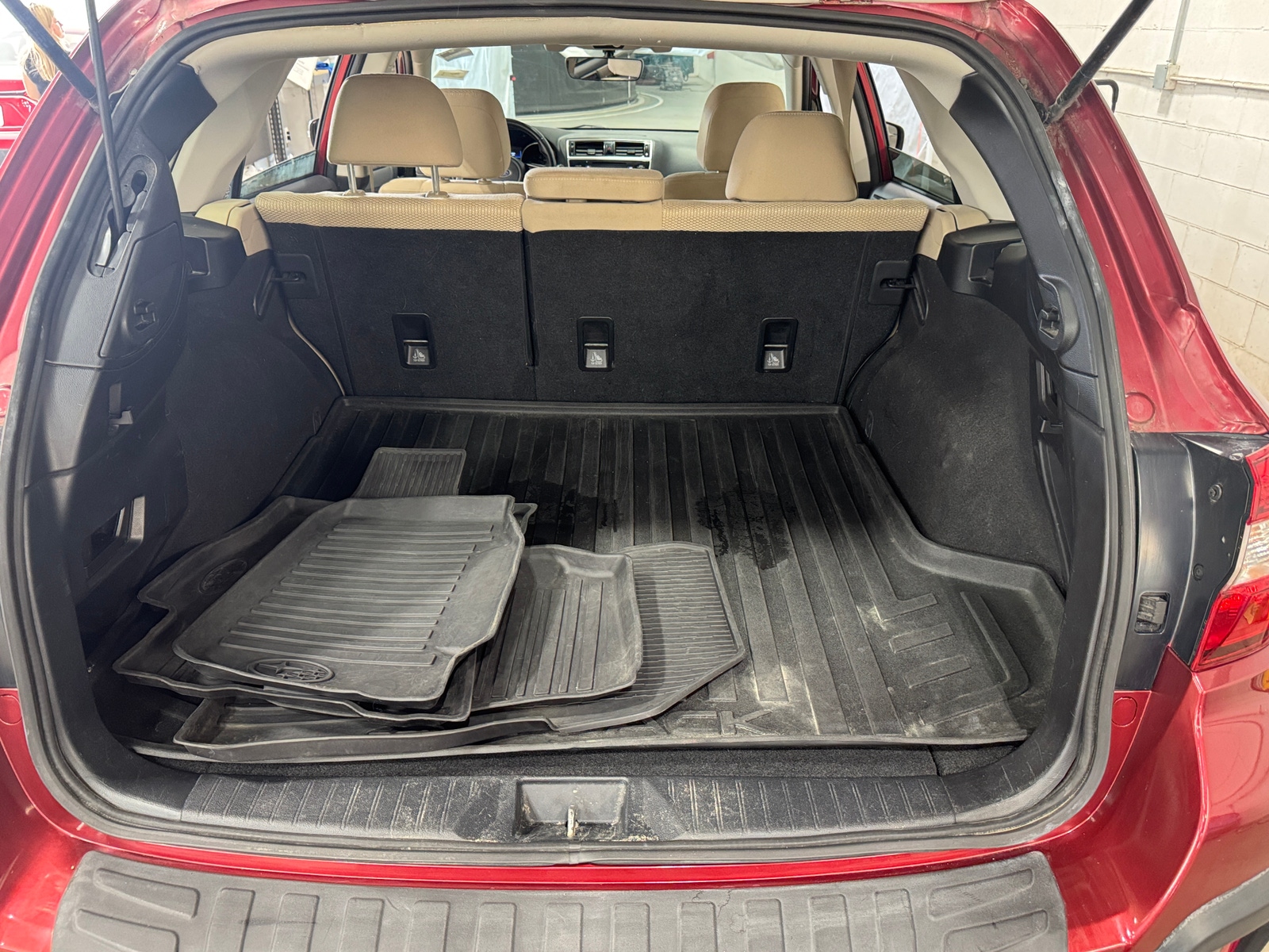 Thumbnail: 2018 Subaru Outback - 7