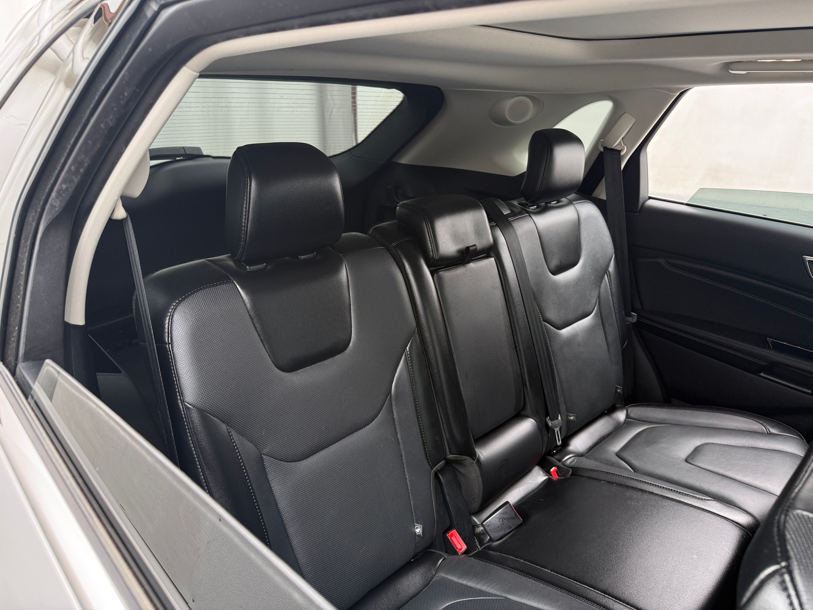 Thumbnail: 2017 Ford Edge - 5