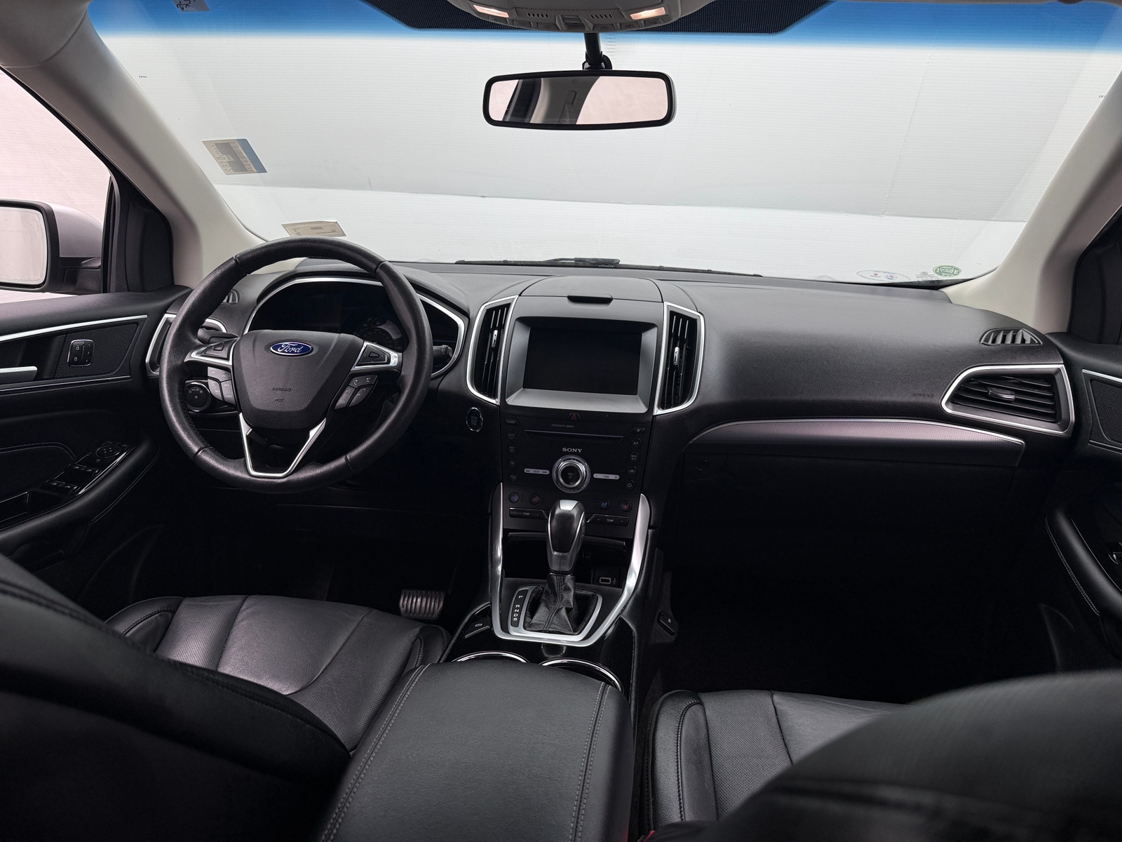 Thumbnail: 2017 Ford Edge - 2