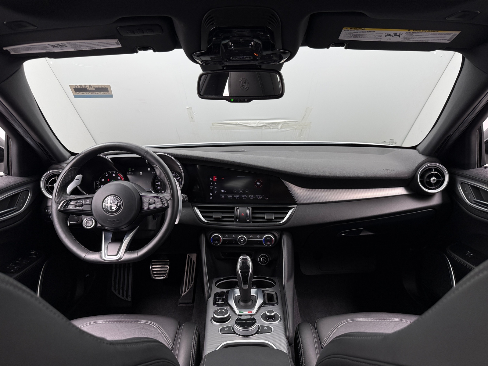 Thumbnail: 2022 Alfa Romeo Giulia - 2