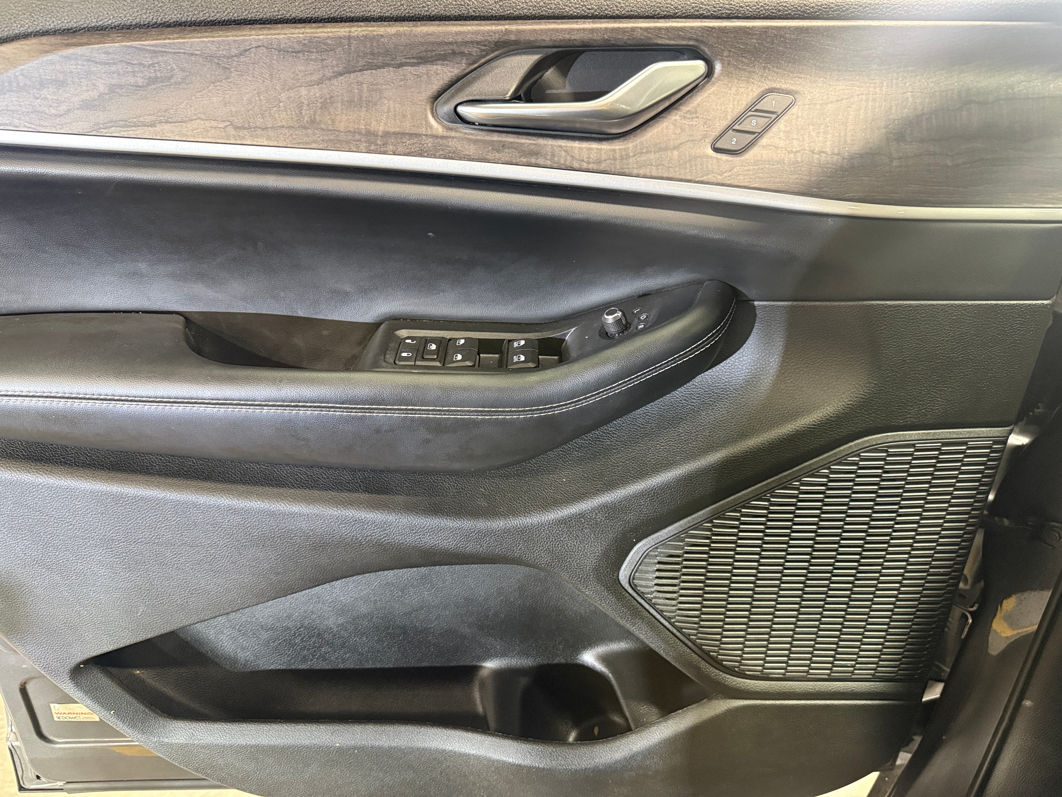 2023 Jeep Grand Cherokee L Limited - Photo 3