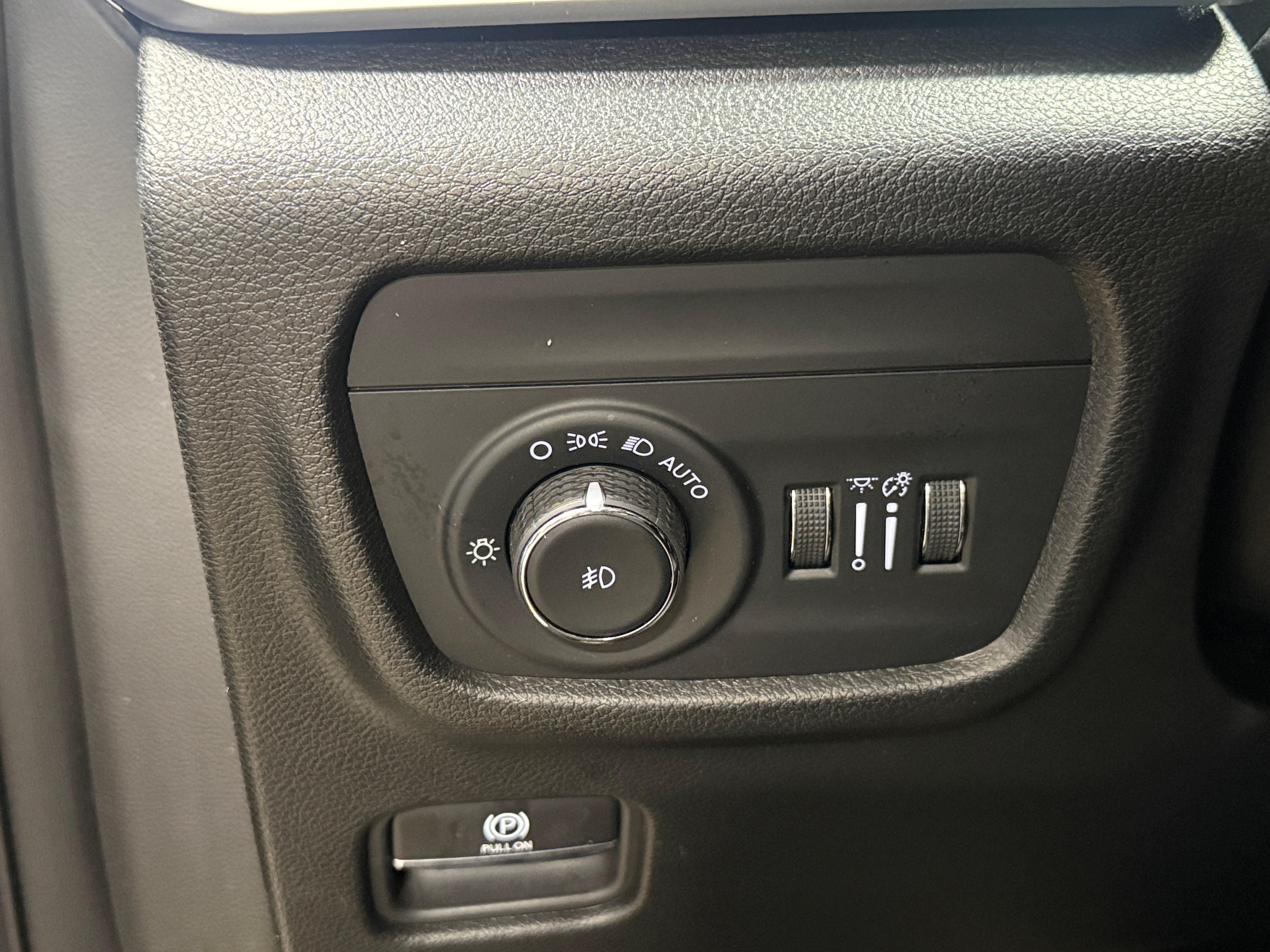 2023 Jeep Grand Cherokee L Limited - Photo 13