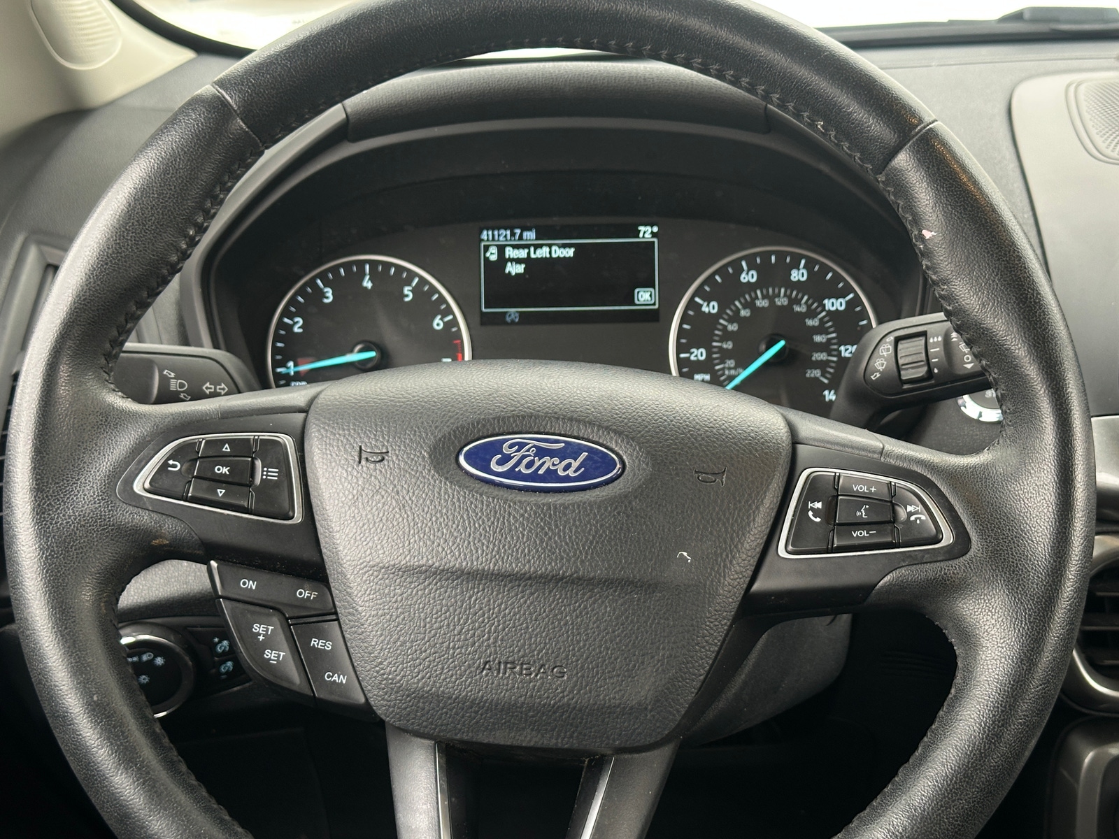 Thumbnail: 2018 Ford EcoSport - 5