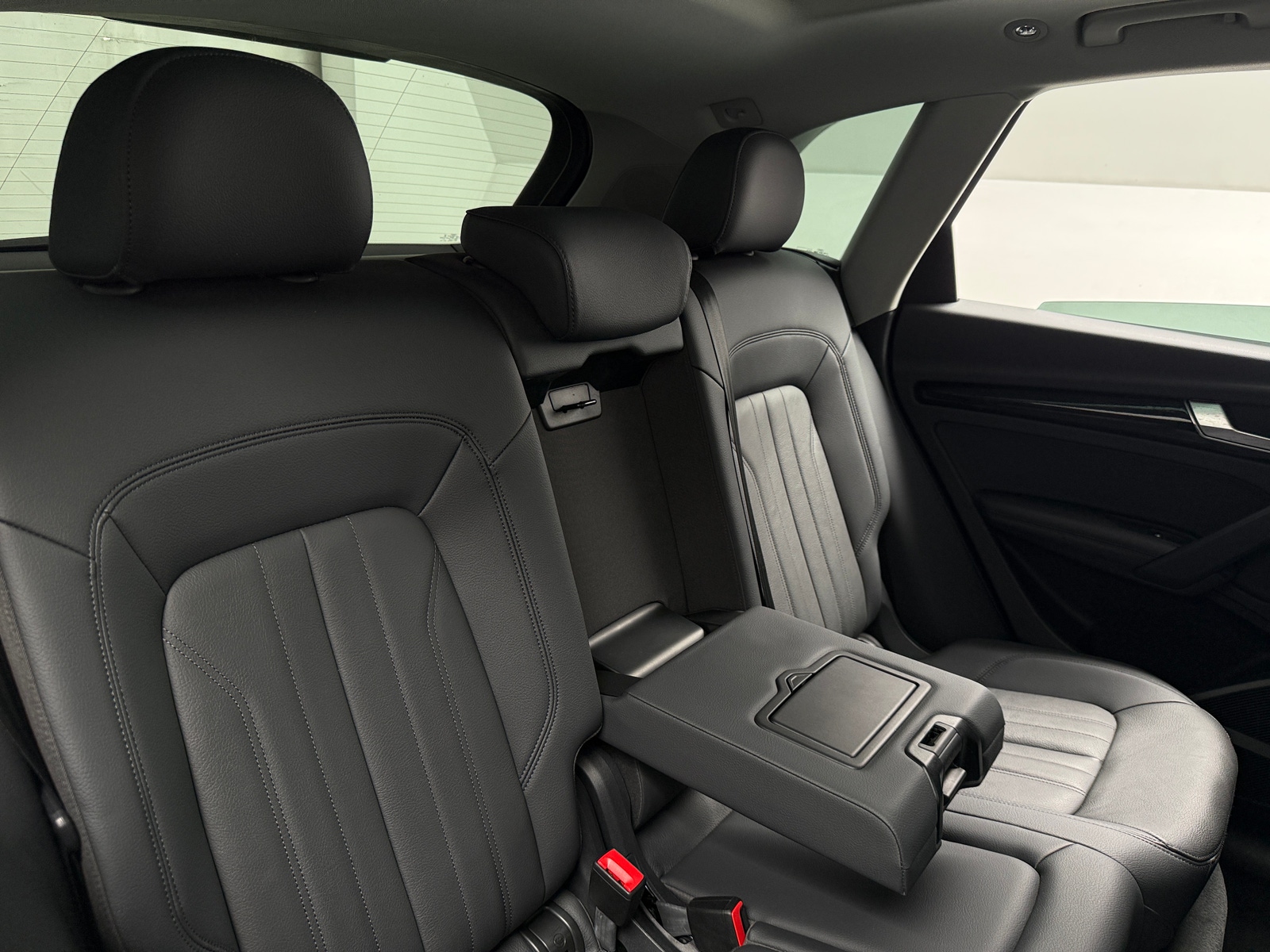 Thumbnail: 2020 Audi Q5 - 5